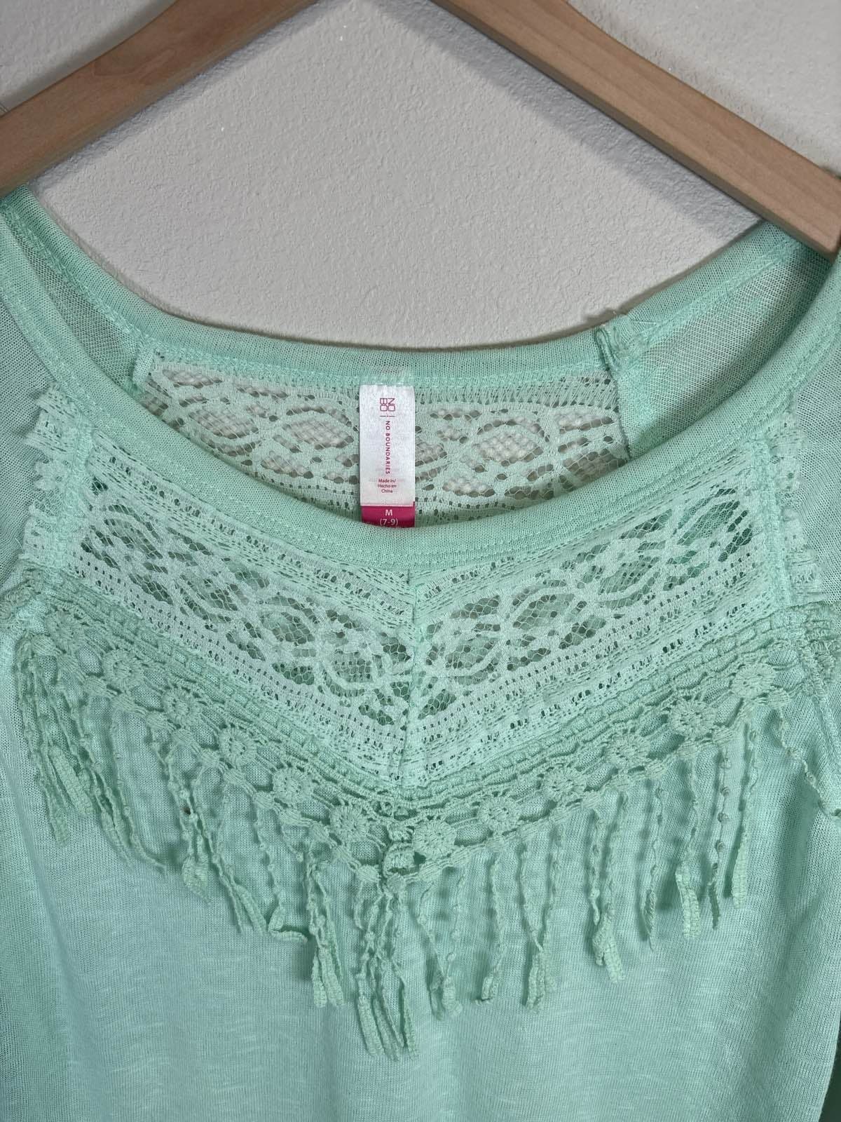 No Boundaries Green Lace Fringe 3/4 Sleeve Blouse Top M 7-9 - Thumbnail 2