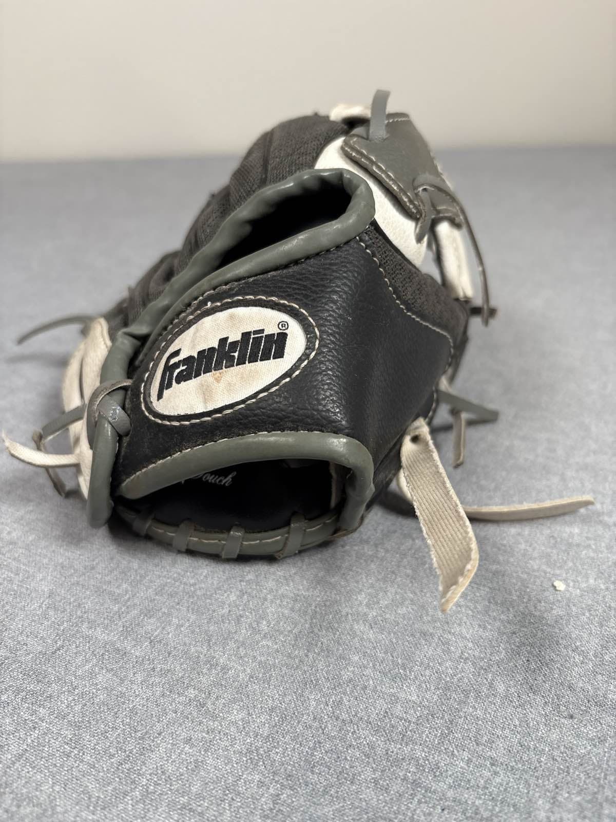 Franklin Mesh Tek Baseball Glove Mitt RHT 9 1/2" Durabond Lacing 22810-9 - Thumbnail 4