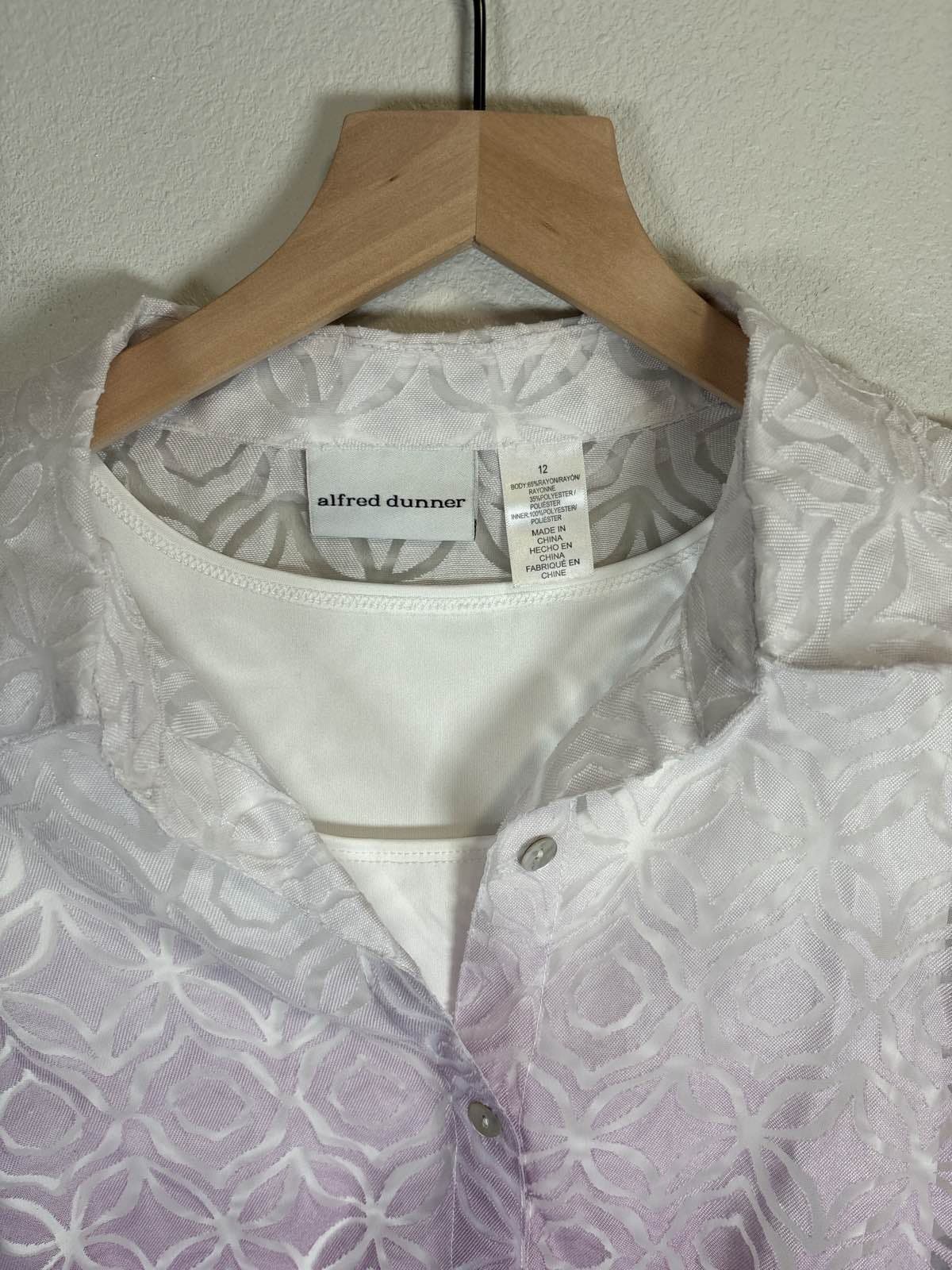 Alfred Dunner Women's Ombre Purple Sheer Medallion Burnout Top Size 12 W/ Tank - Thumbnail 2