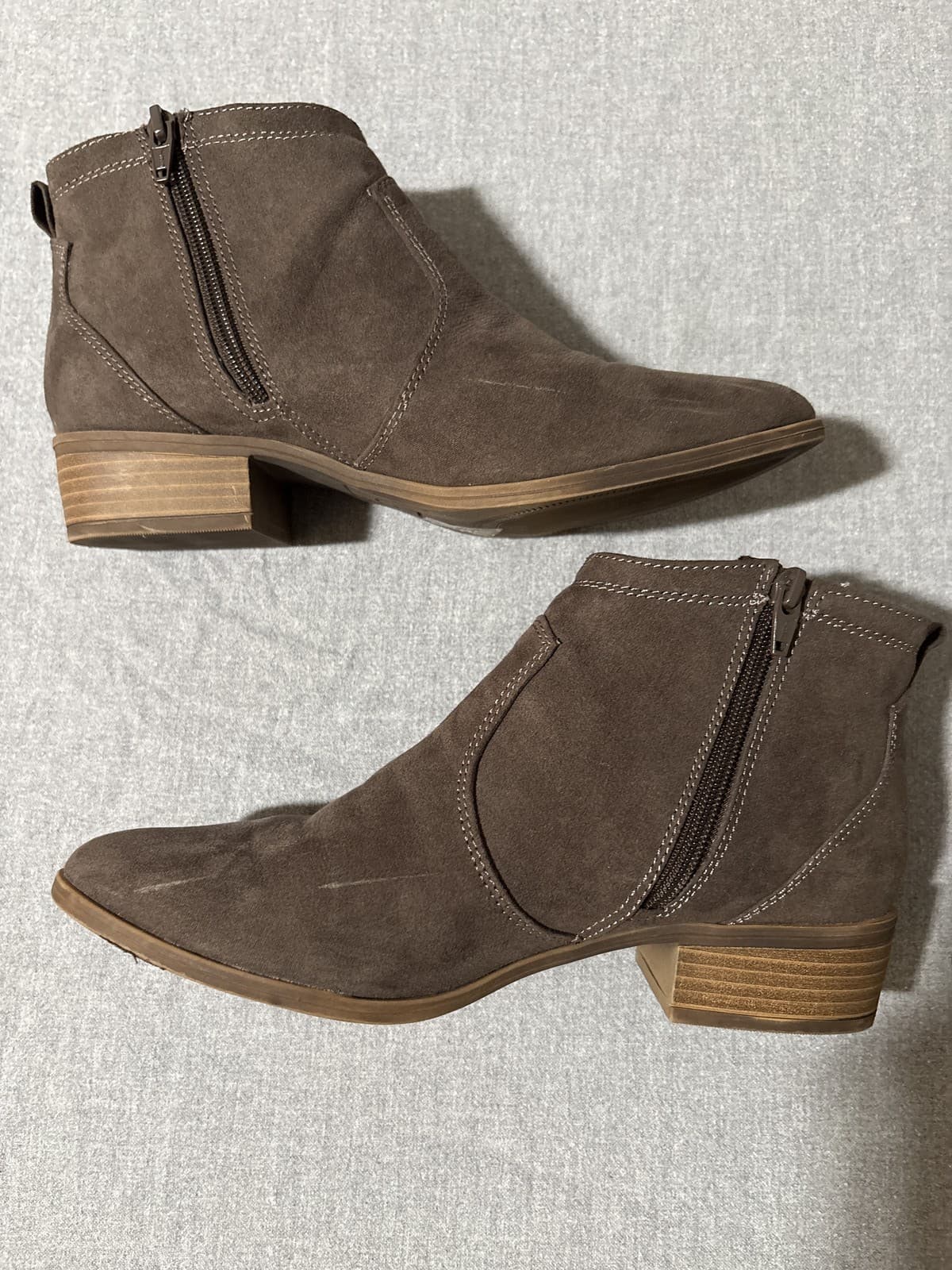 DV Dolce Vita Brown Suede Ankle Booties Boots Women's Size 9 - Thumbnail 4