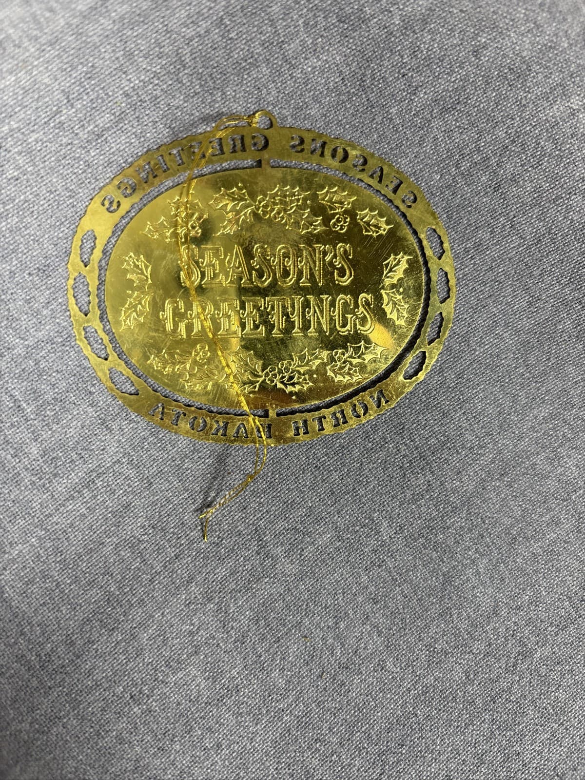 North Dakota Brass Christmas Ornament Seasons Greetings Child Praying - Thumbnail 4