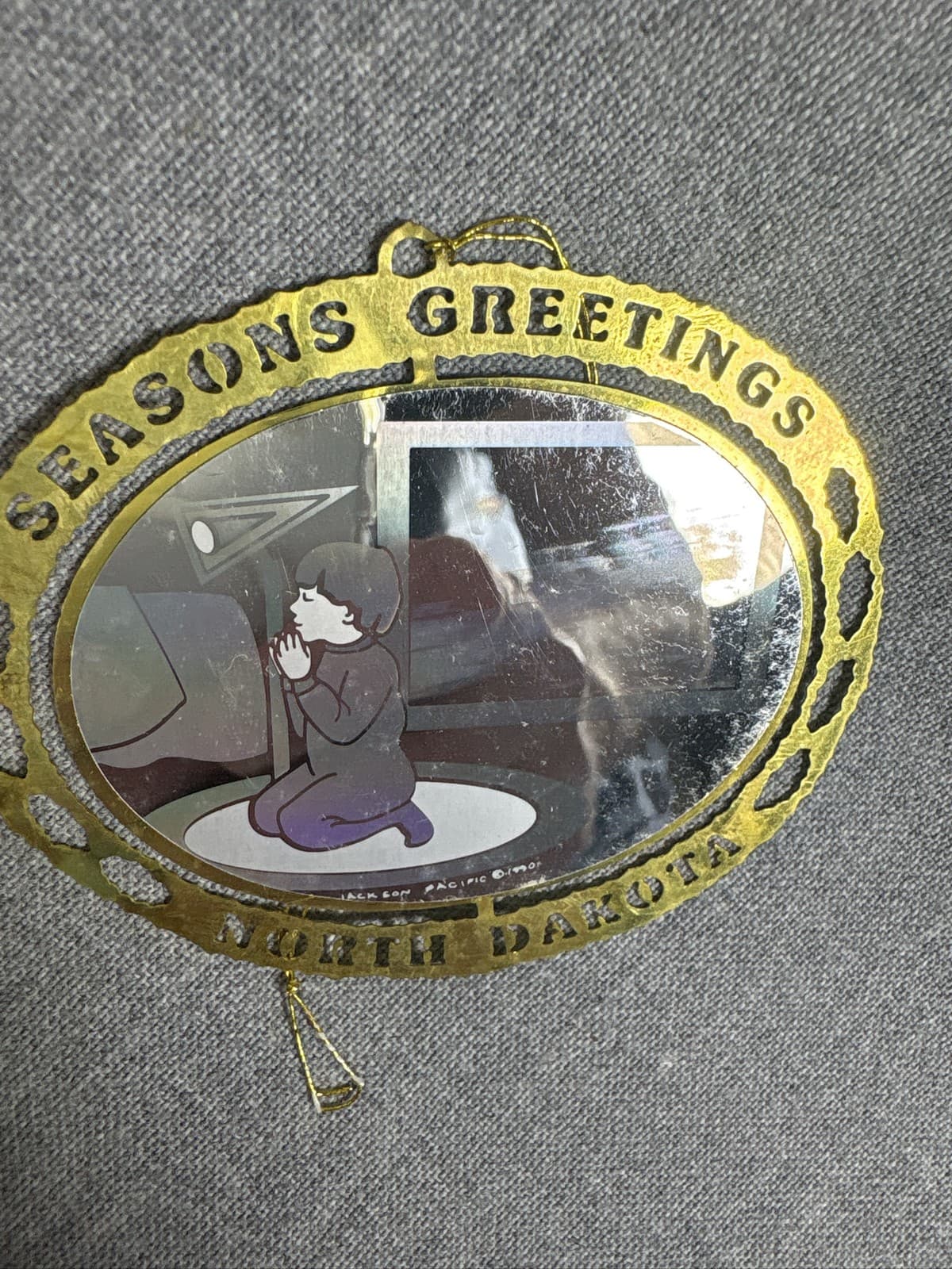 North Dakota Brass Christmas Ornament Seasons Greetings Child Praying - Thumbnail 3
