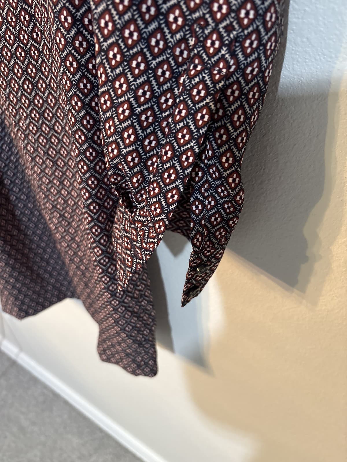 Ann Taylor LOFT Women's Blouse Top Black Paisley Print 3/4 Sleeve Size XS - Thumbnail 2