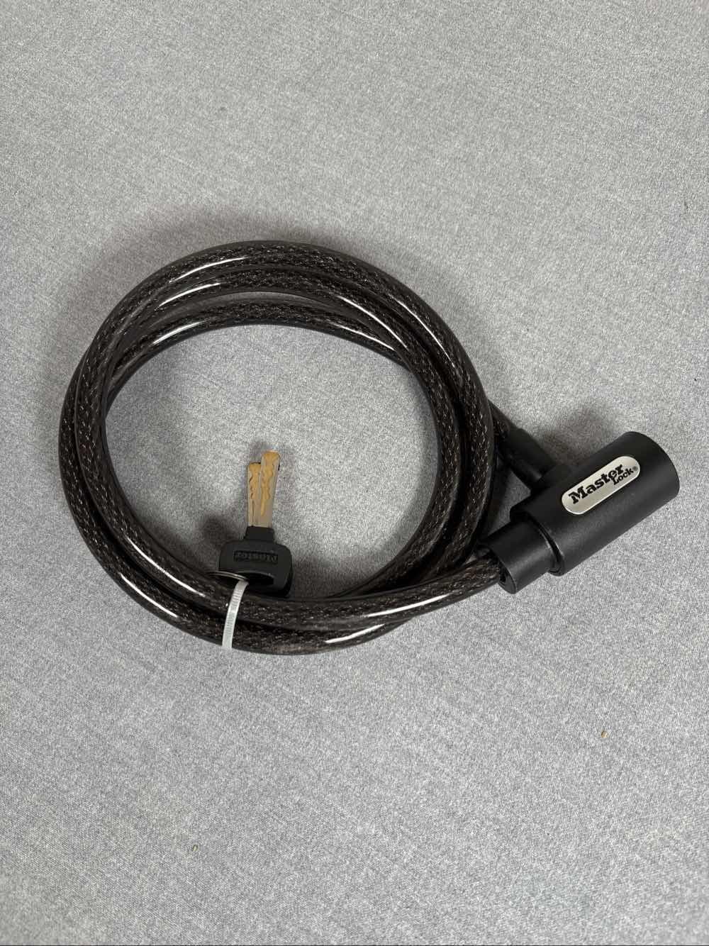 Master Lock 6ft Braided Steel Cable Lock - Thumbnail 2