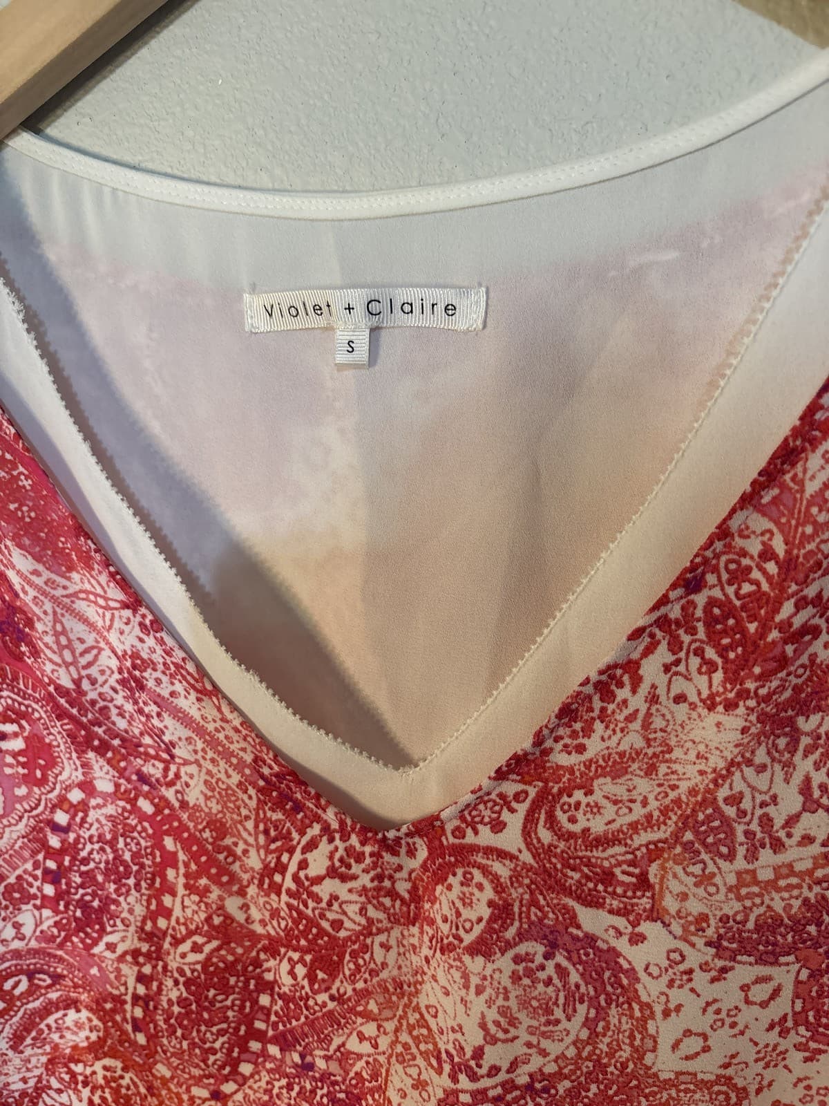 Violet + Claire Red Paisley V-Neck Sleeveless Tank Top Blouse S - Thumbnail 2