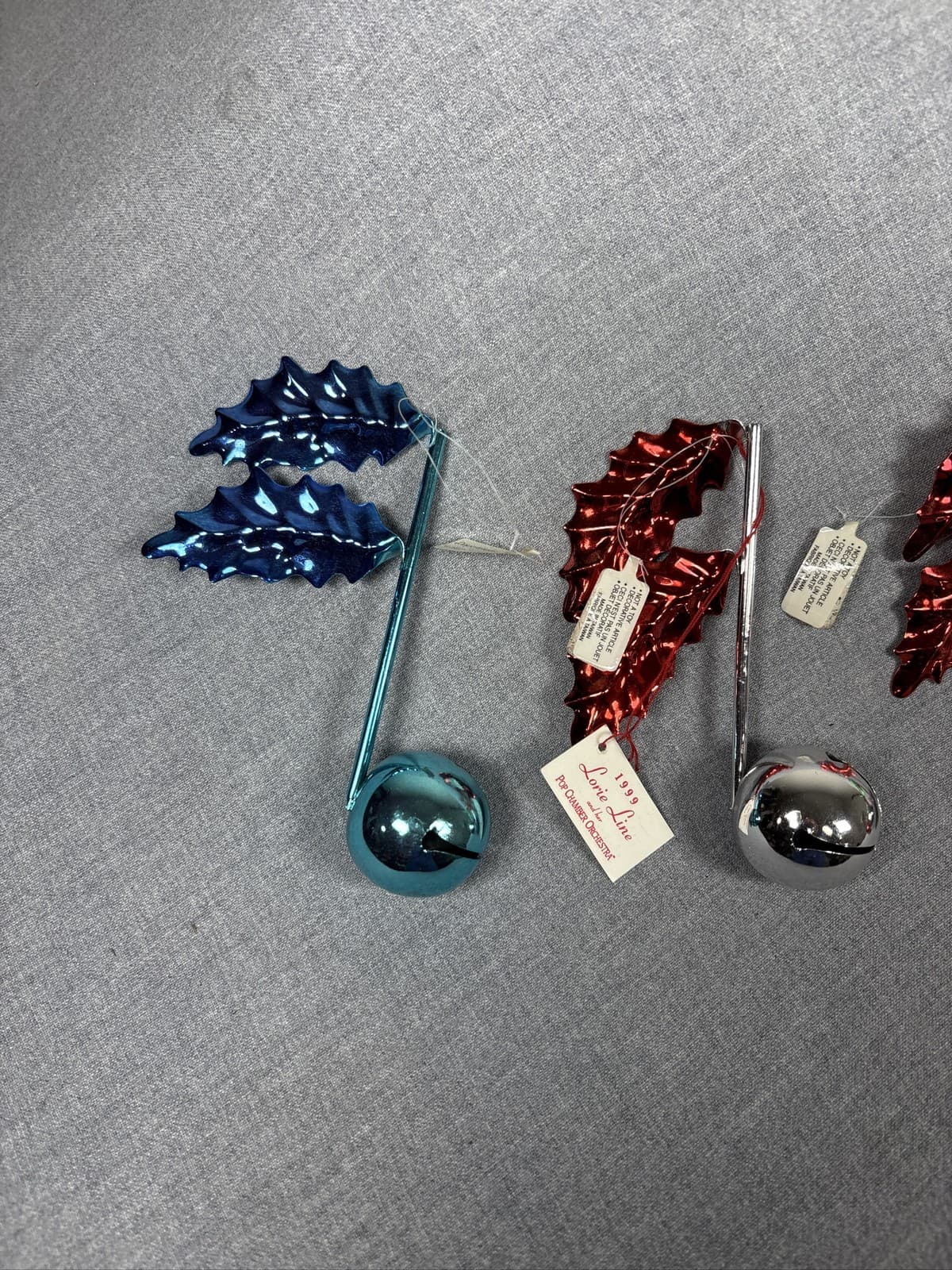 Lot of 5 Metal Jingle Bell Holly Leaf Music Note Christmas Ornaments - Thumbnail 4