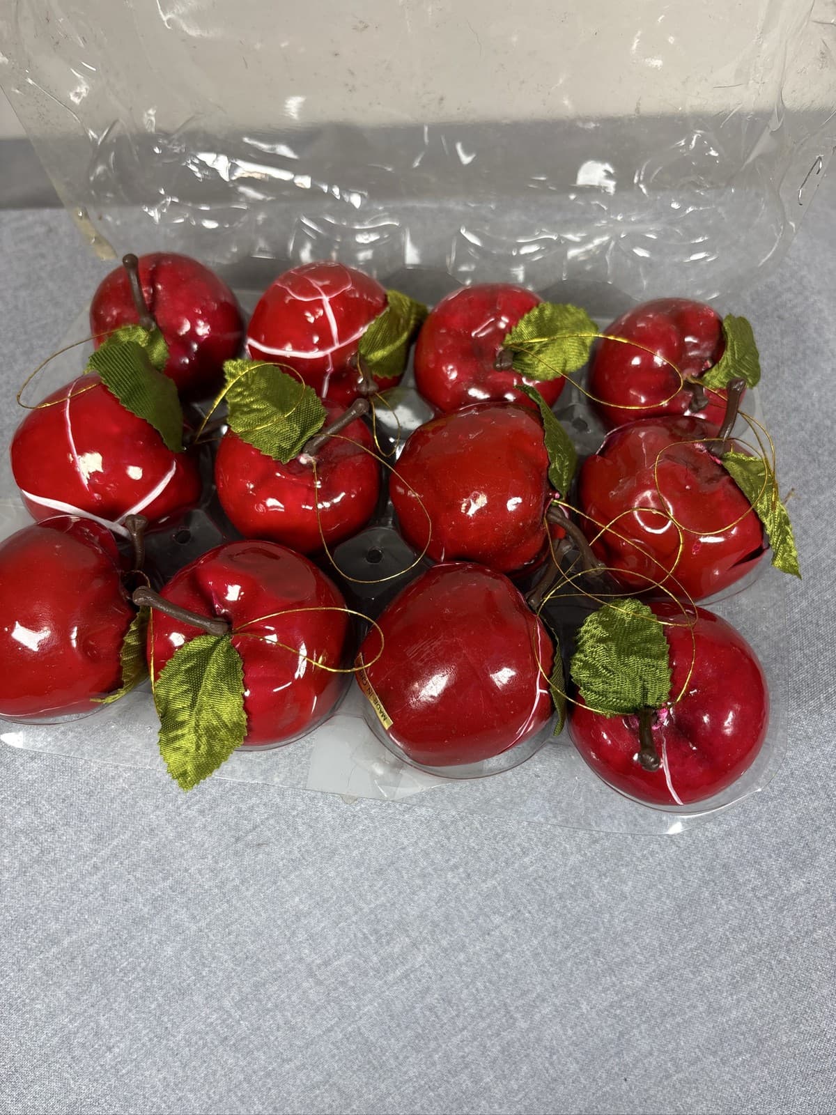 Set of 12 Red Apple Christmas Ornaments Glossy Decorative Fruit - Thumbnail 2