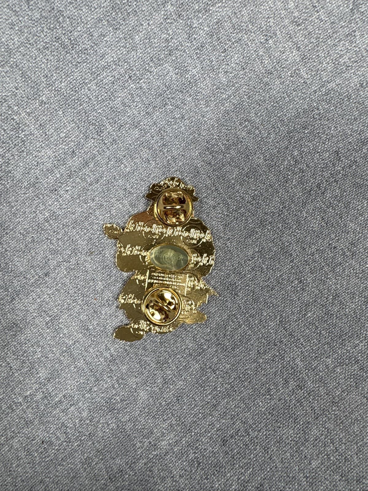 Hard Rock Cafe Gatlinburg 4th Anniversary Park Ranger Bear Pin - Thumbnail 2