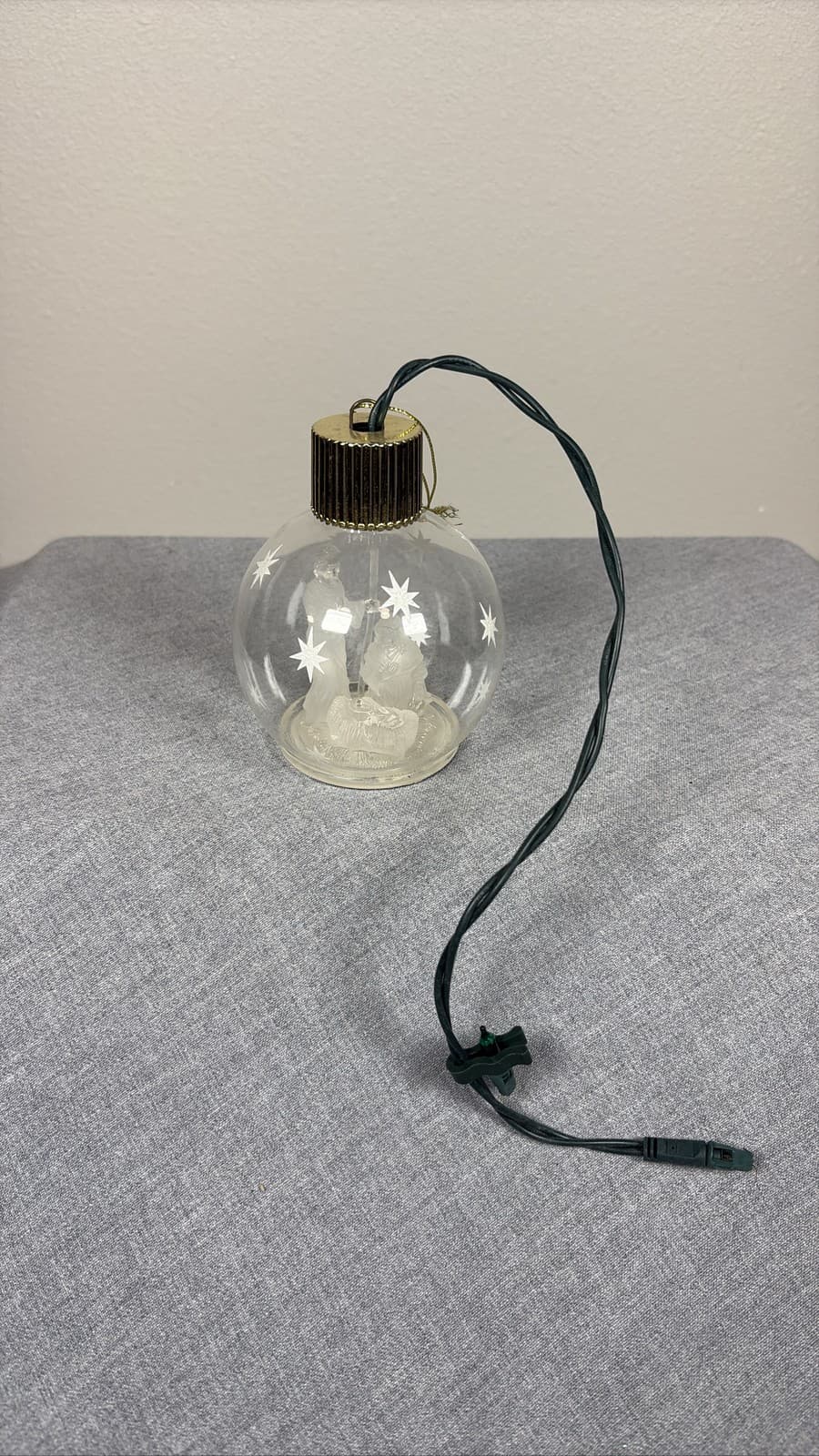 Lighted Glass Globe Nativity Ornament Christmas Holy Family Star