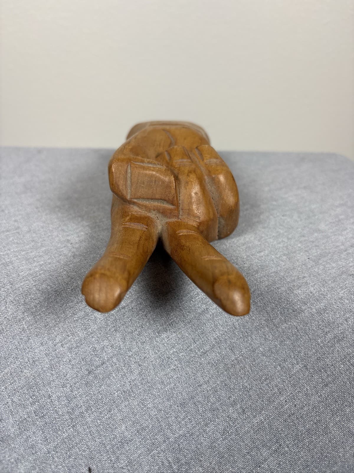 Vintage Carved Wood Hand Peace Sign Fingers 1970s Style Sculpture Decor - Thumbnail 5