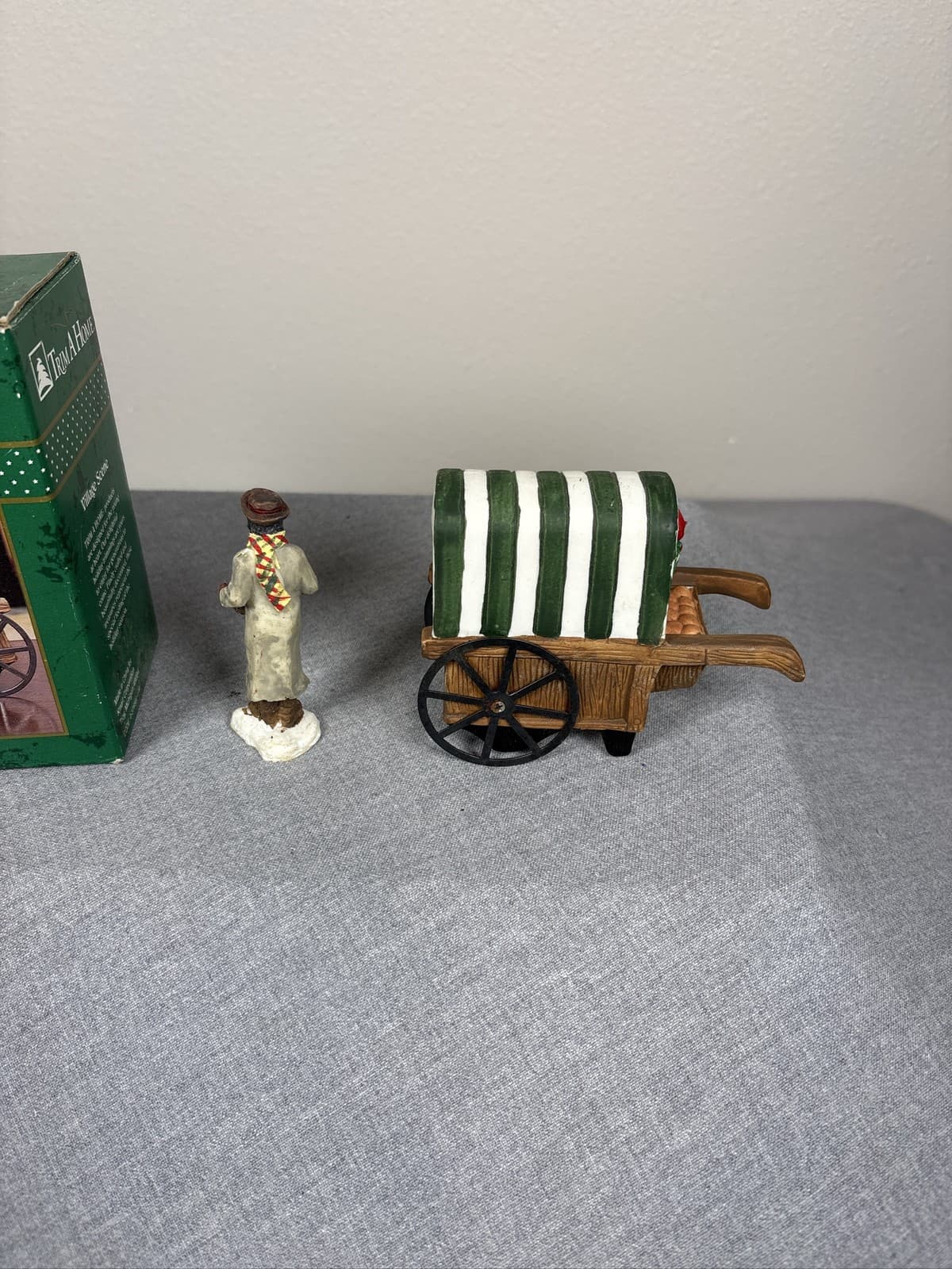 Trim A Home Christmas Village Scene Fruit Cart Peddler Figurine Set in Box - Thumbnail 3