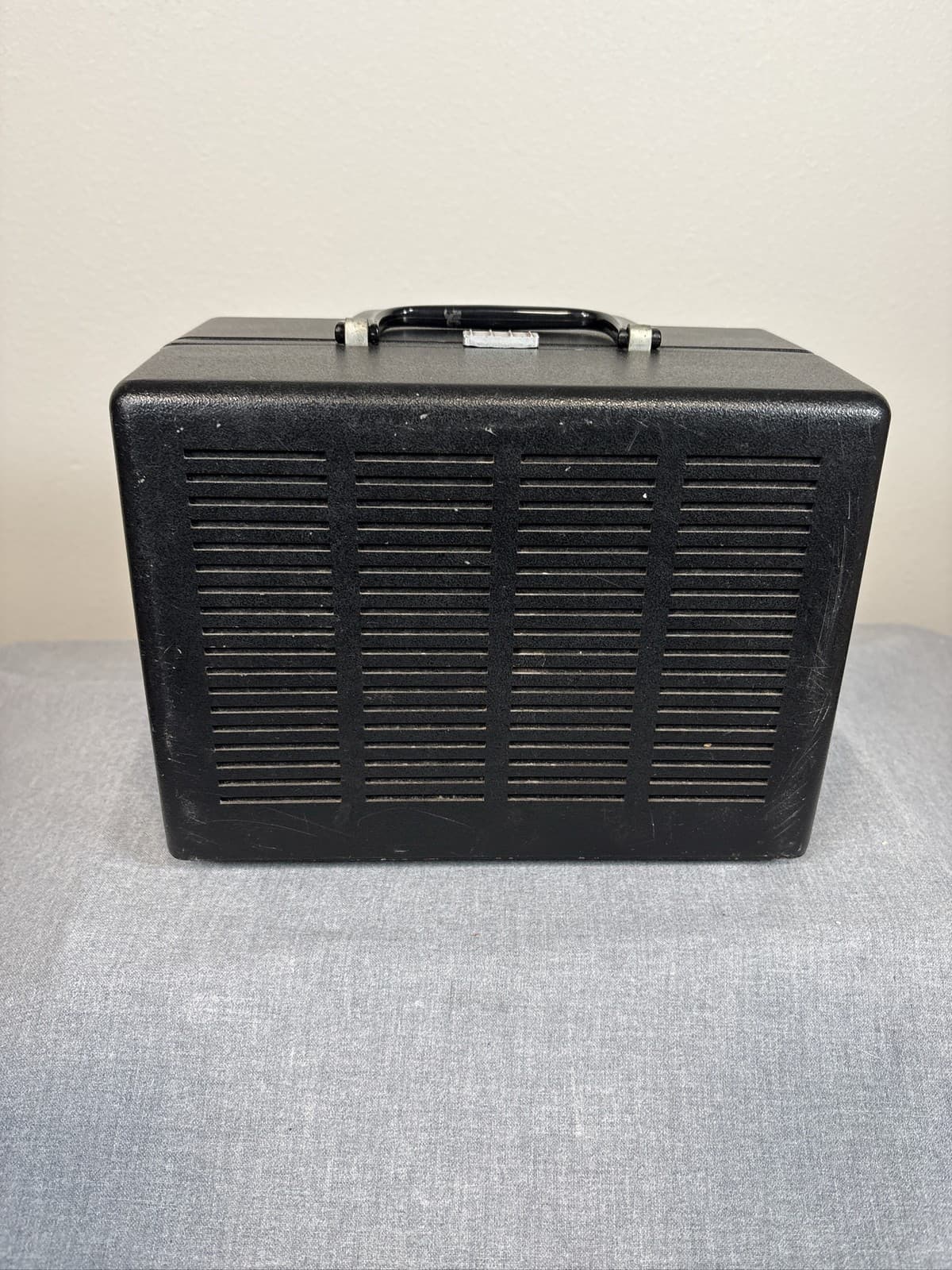 Argus Showmaster 500 AZ 8mm Film Projector w/ Case - Thumbnail 5
