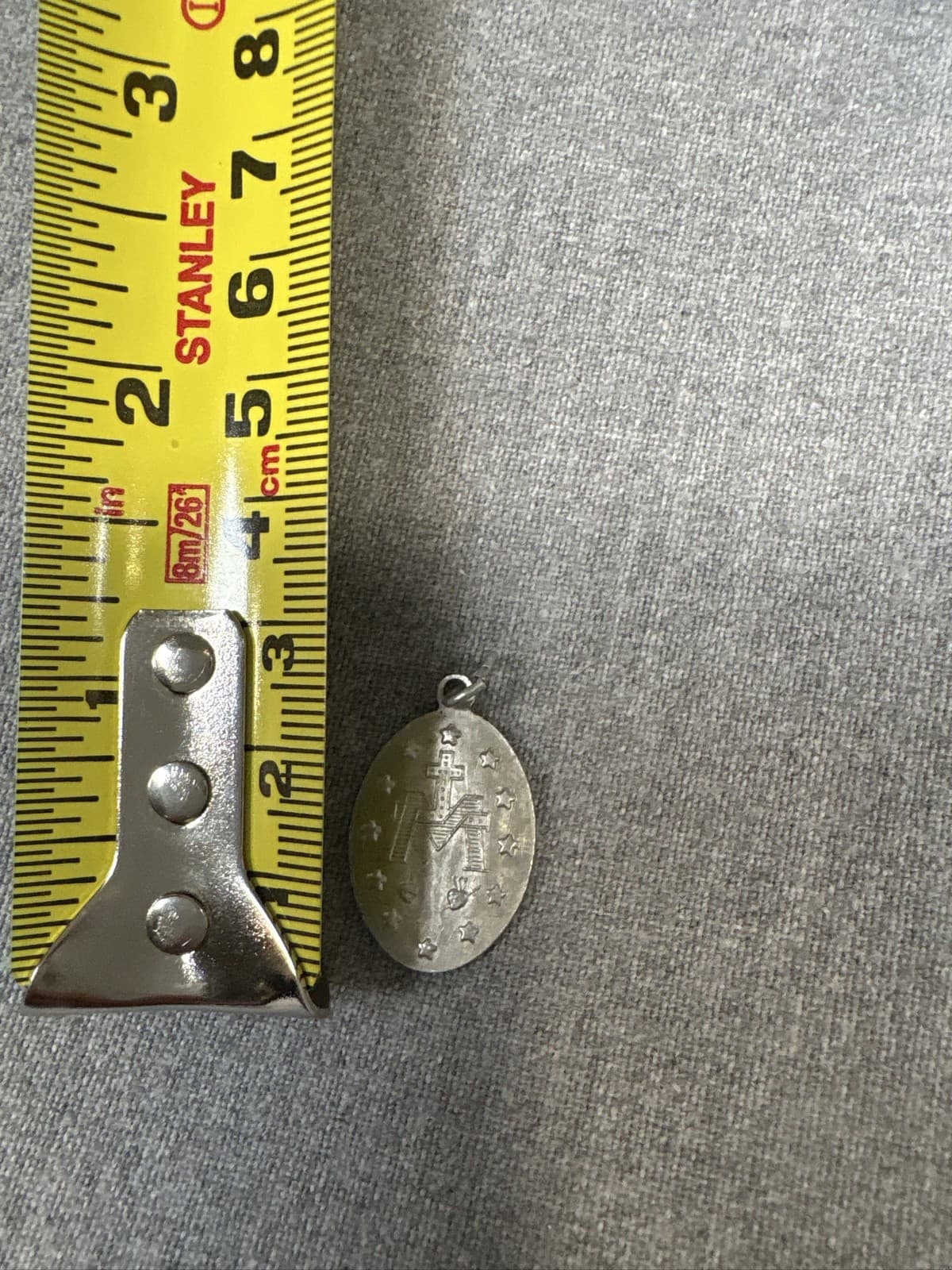 Sterling Silver 925 Miraculous Mary Oval Medal Religious Pendant - Thumbnail 3