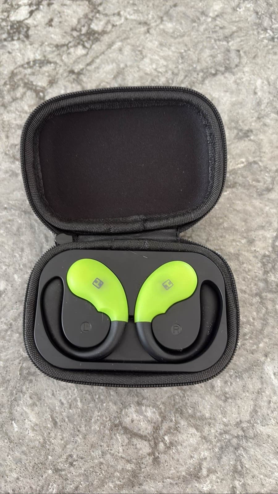 iHome XT-52 Touch Control Wireless Earbuds w/ Charging Case Green
