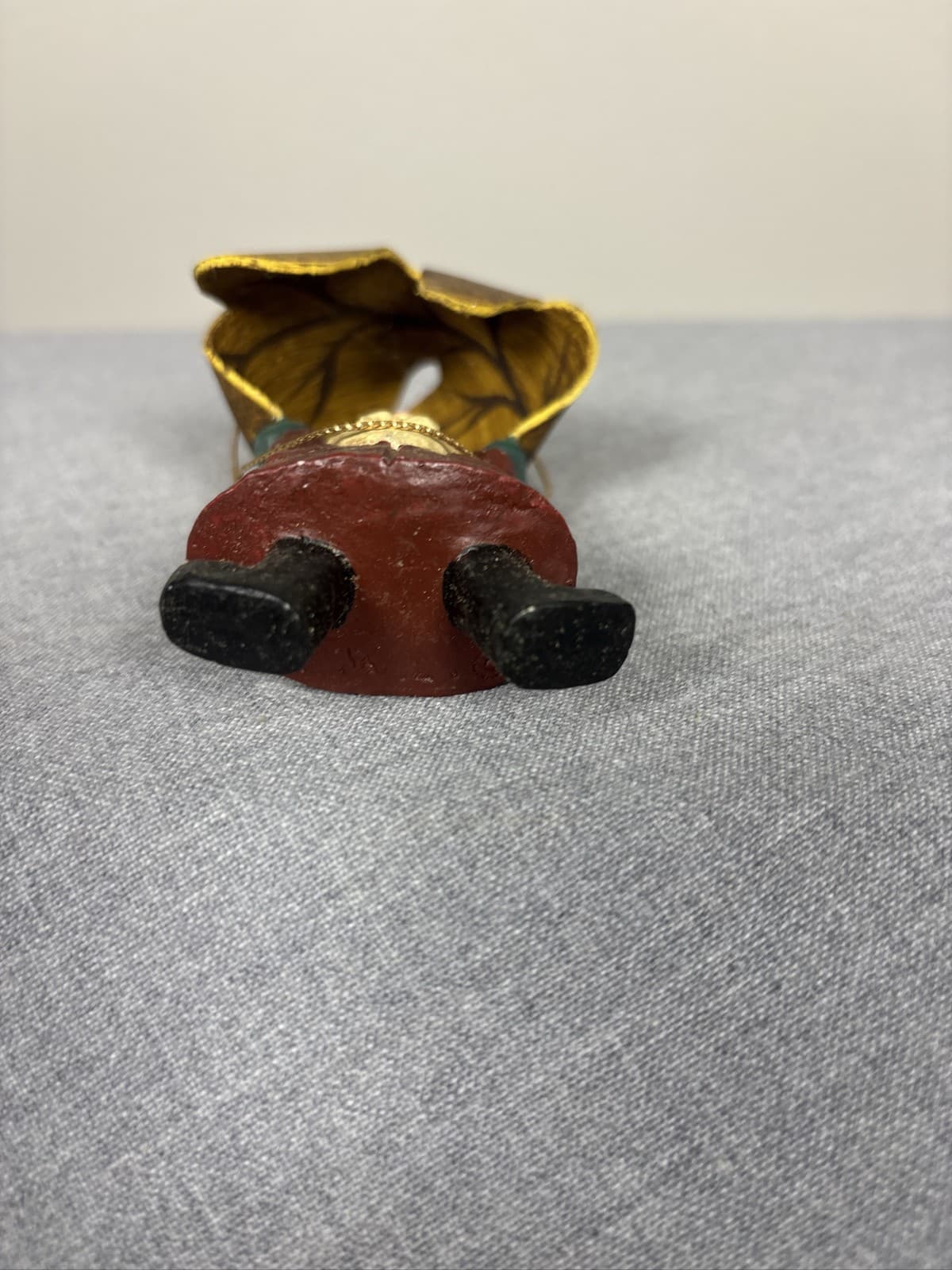 David Frykman Santa Under Leaf Hanging Christmas Ornament Folk Art - Thumbnail 3