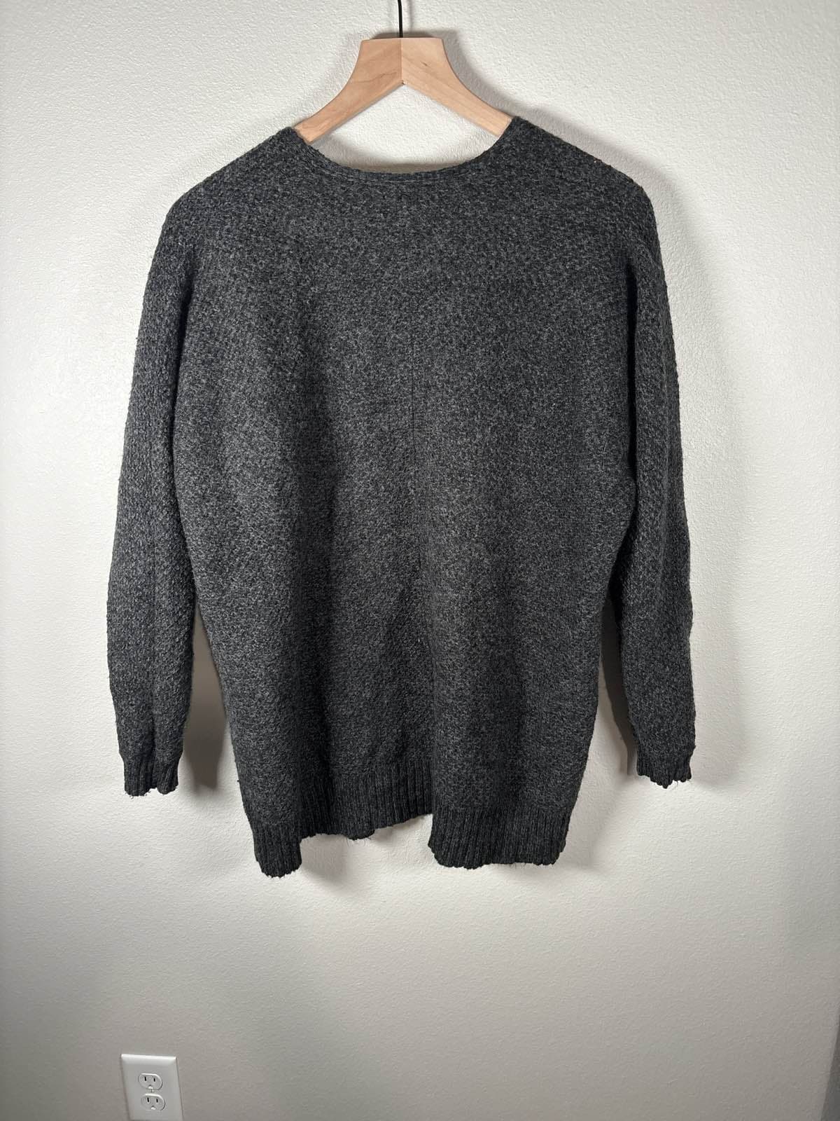 EXPRESS Cardigan Womens Small Gray Knit Open Front Cozy - Thumbnail 3
