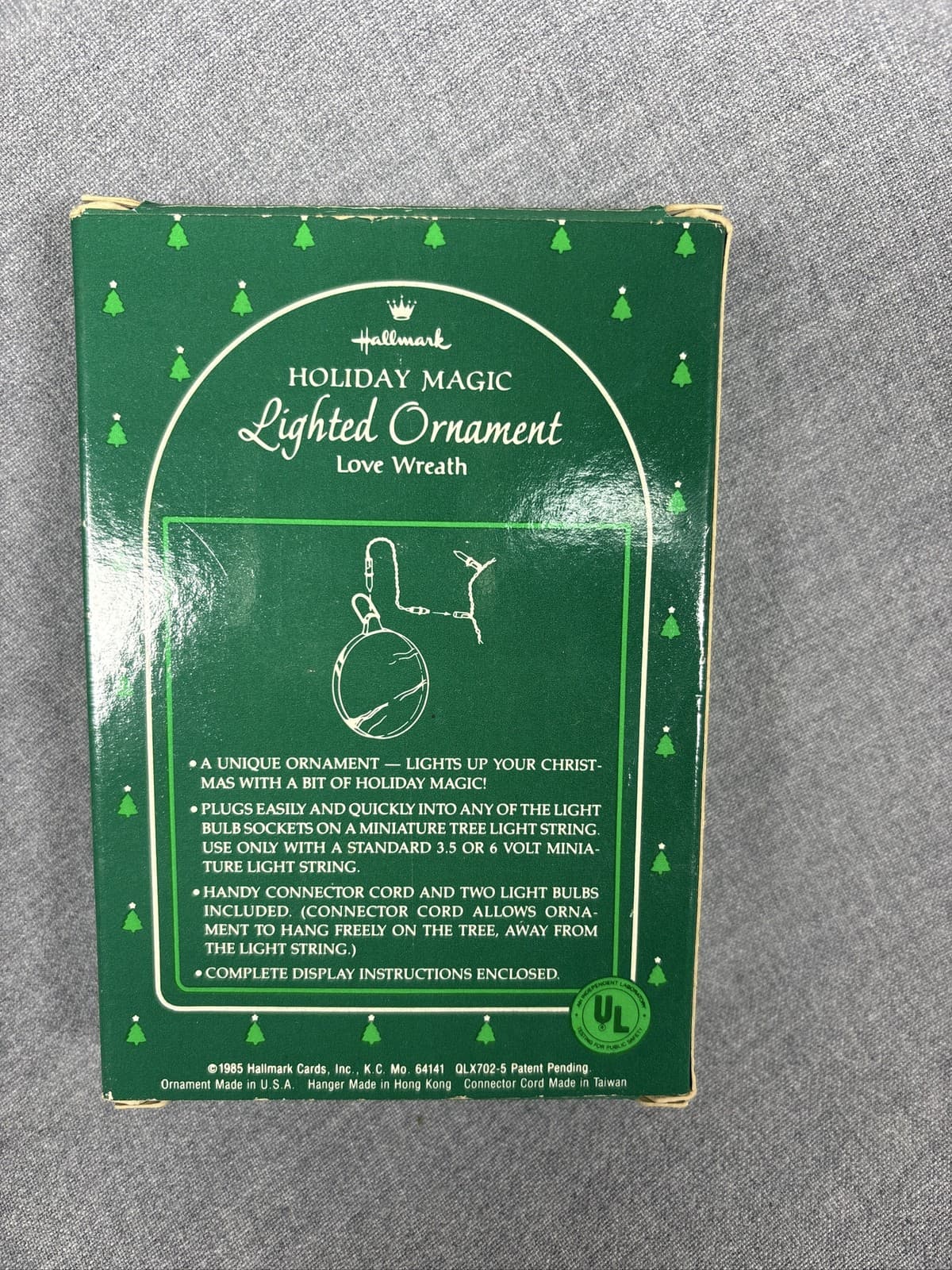 Hallmark Holiday Magic Love Wreath Lighted Christmas Ornament 1985 - Thumbnail 2