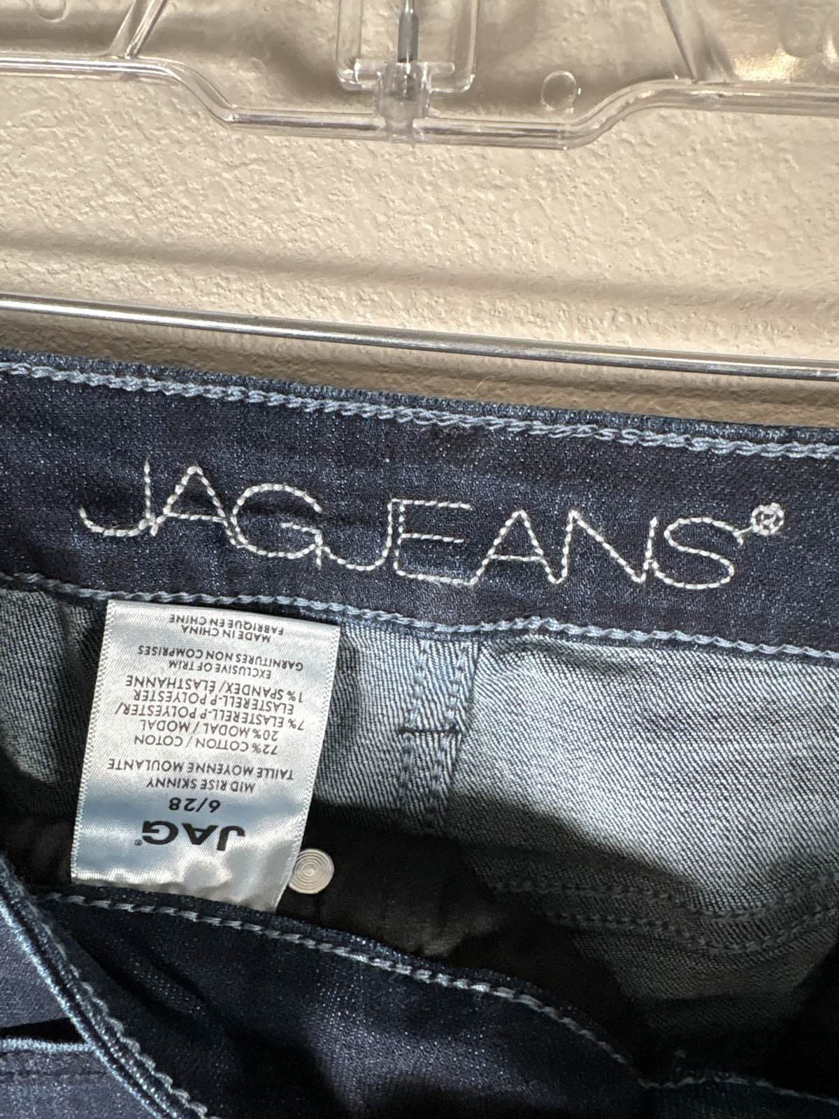 JAG Sheridan Skinny Mid Rise Jeans Women's 6/28 Dark Blue Denim Floral Stiching - Thumbnail 3