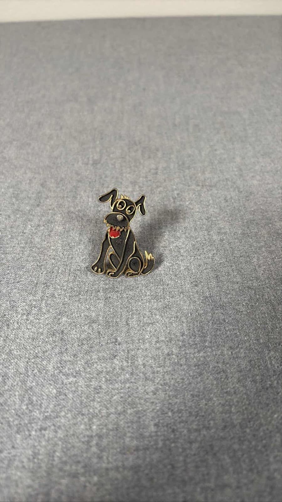 Disney Lady and the Tramp Pin Black Dog Puppy Red Collar Brooch