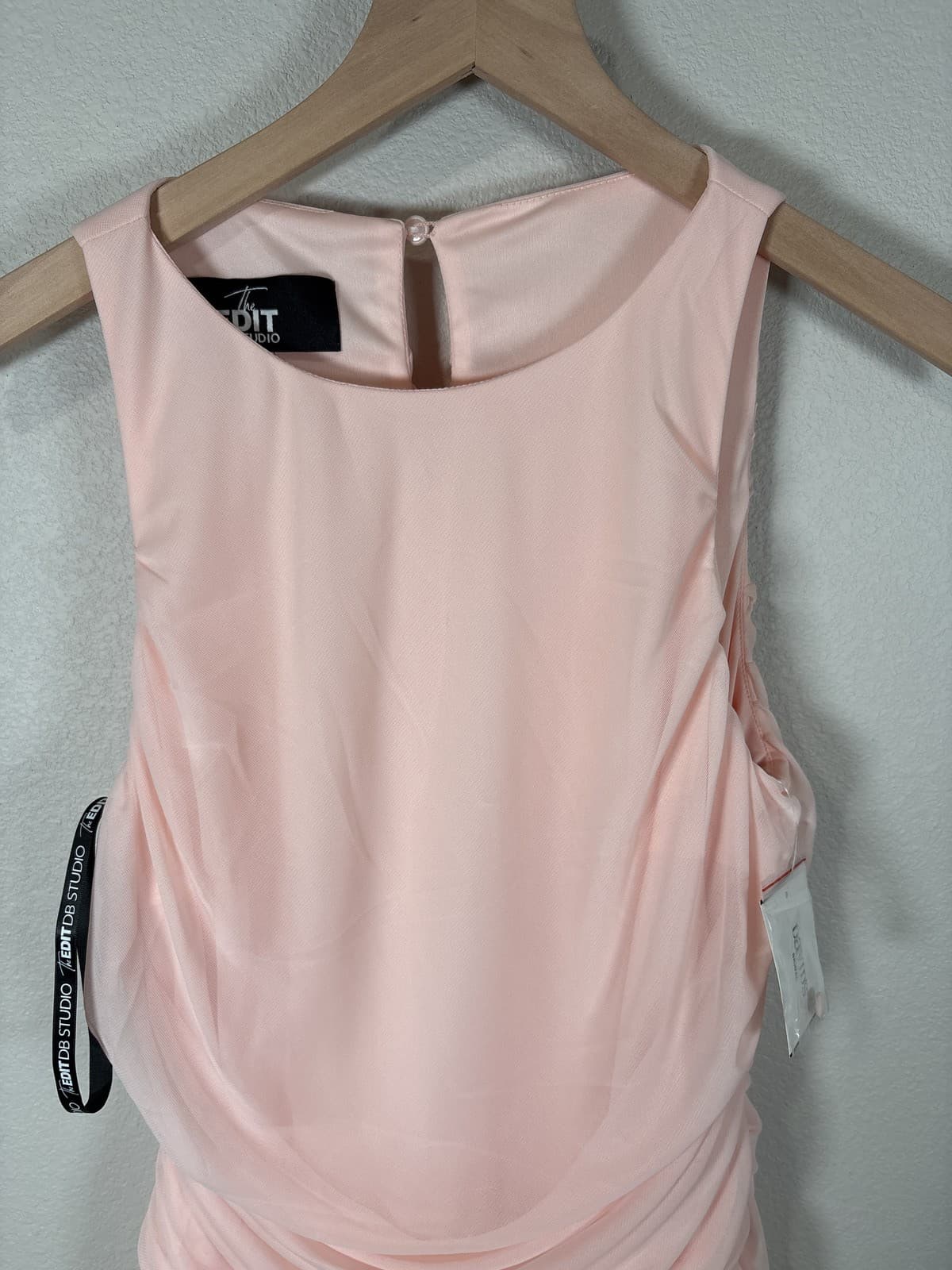NWT Davids Bridal Pink Ruffle Jersey Maxi Dress SZ L Formal Gown The Edit DB - Thumbnail 5