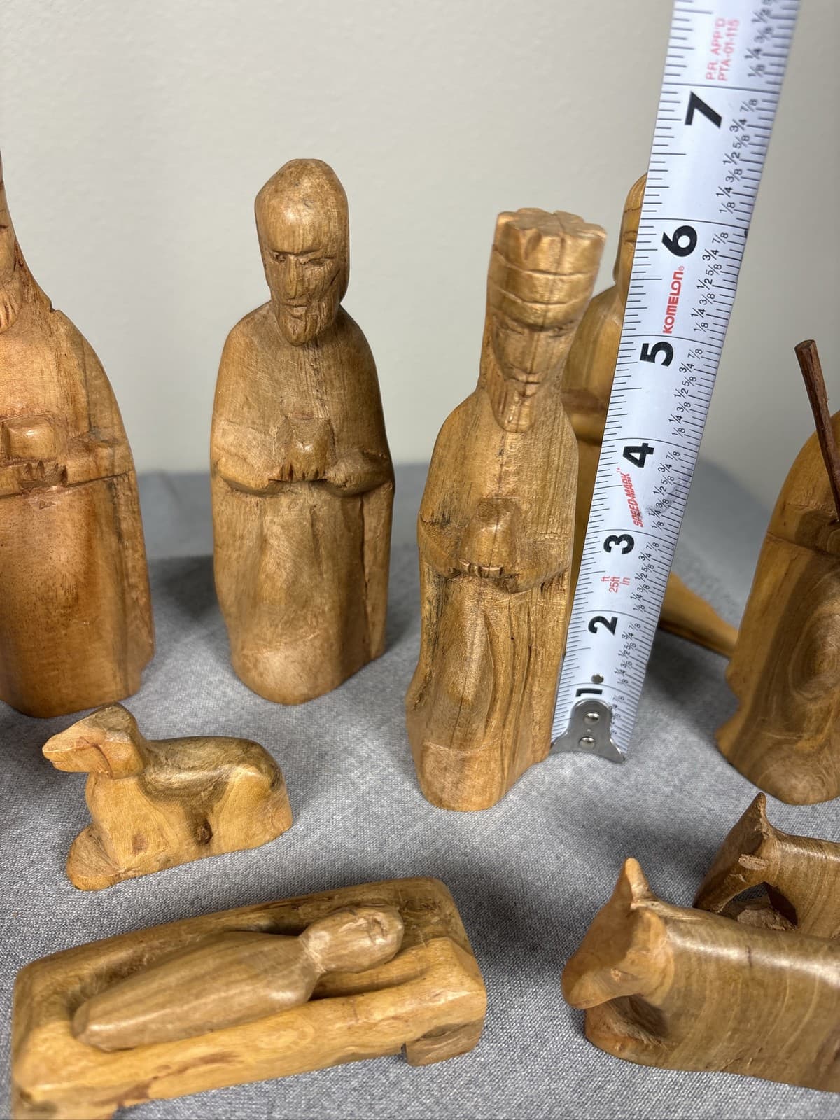 Vintage Hand Carved Olive Wood Nativity Set 11 Piece Holy Family Christmas - Thumbnail 5