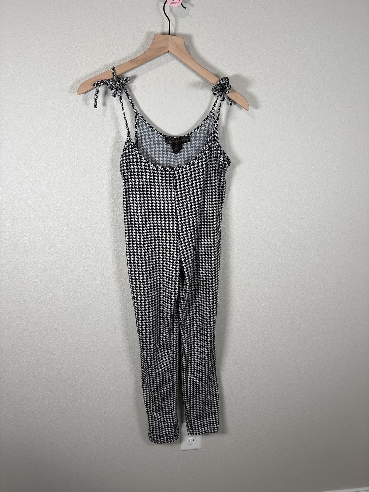 Coco & Shay Women's L Black White Houndstooth Stretch Jumper