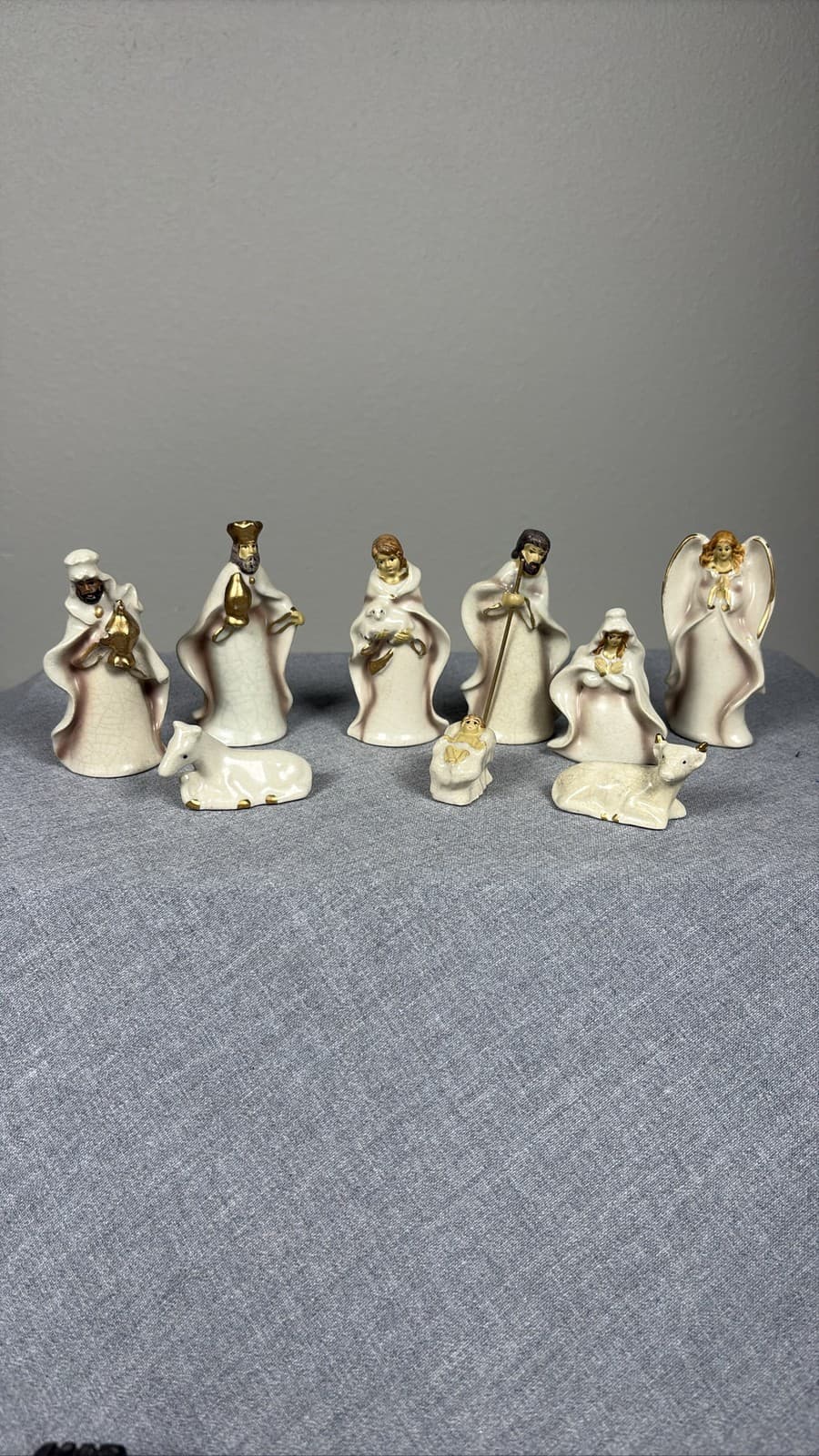 Creative Co-Op 9 Pc Crackled Stoneware Nativity Set Gold Trim