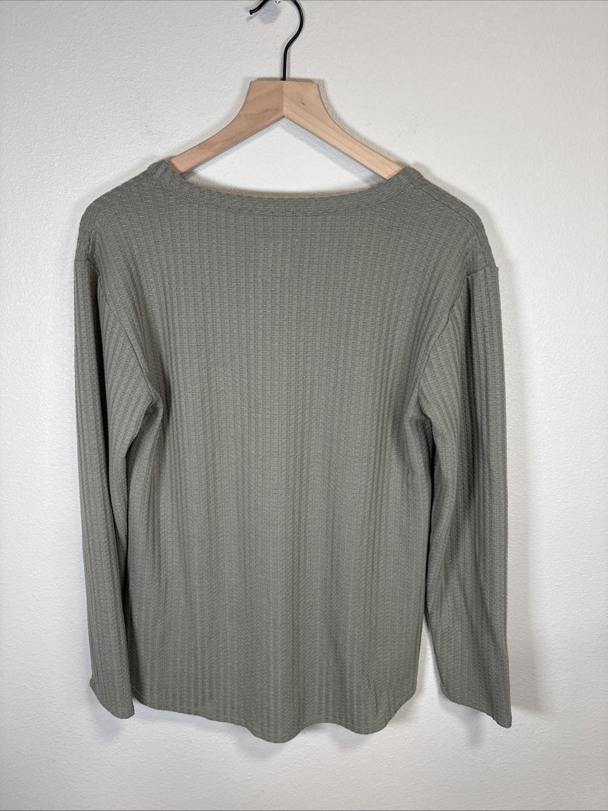 Chaser Women's Green Waffle Knit Thermal V-Neck Long Sleeve Top M - Thumbnail 3