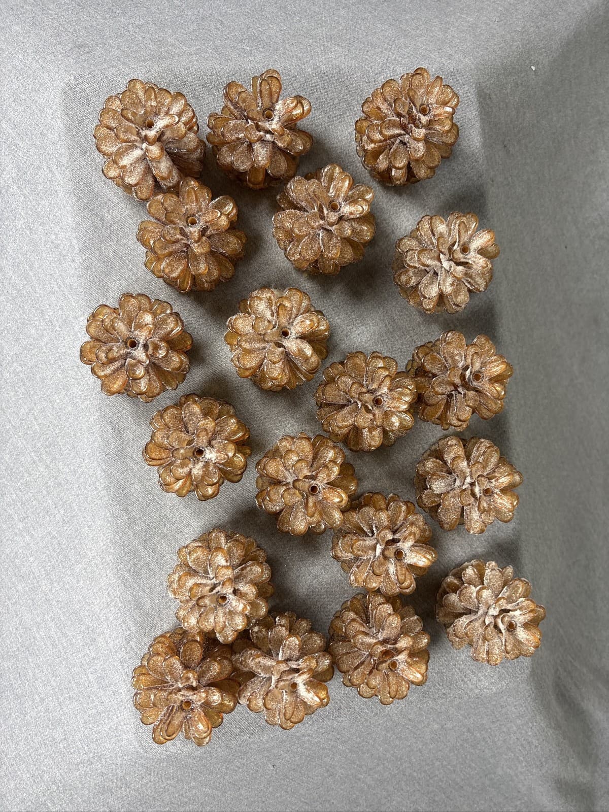 Vintage Lot of 18 Gold Glitter Pinecone Christmas Ornaments Holiday Decor - Thumbnail 4