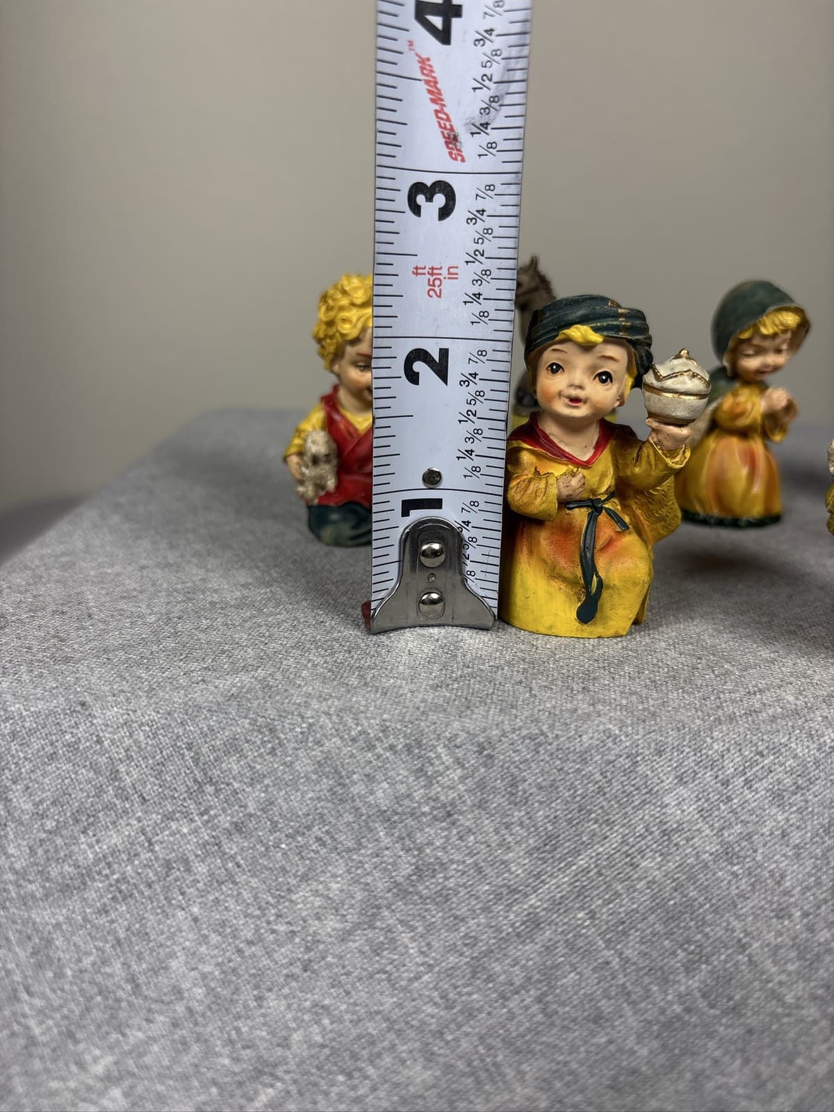 Vintage Christmas Nativity Scene 8 Piece Ceramic Figurine Set Baby Jesus - Thumbnail 5