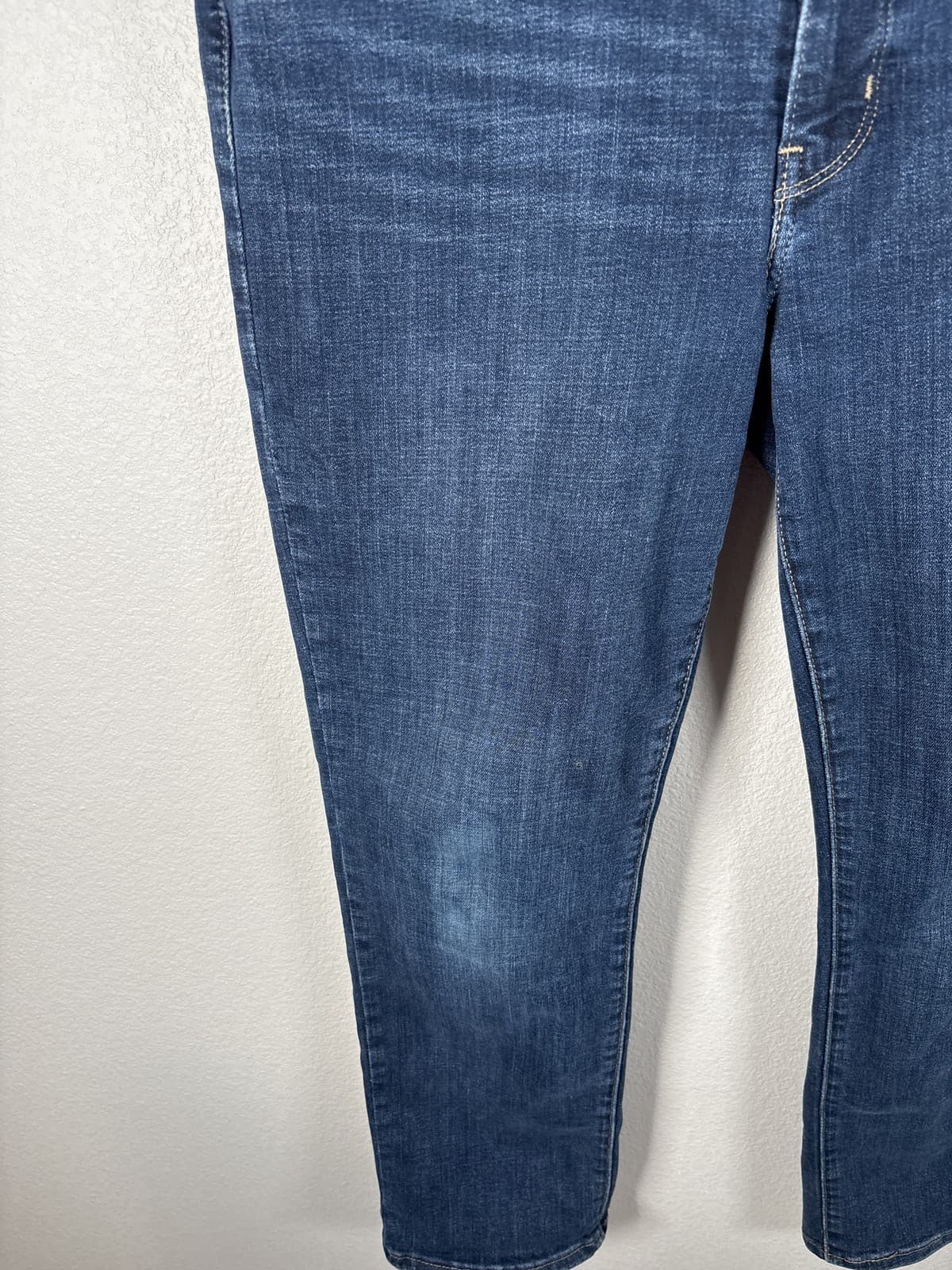 Levi’s Classic Straight Womens 10 Blue Mid Rise Stretch Dark Wash Denim - Thumbnail 4