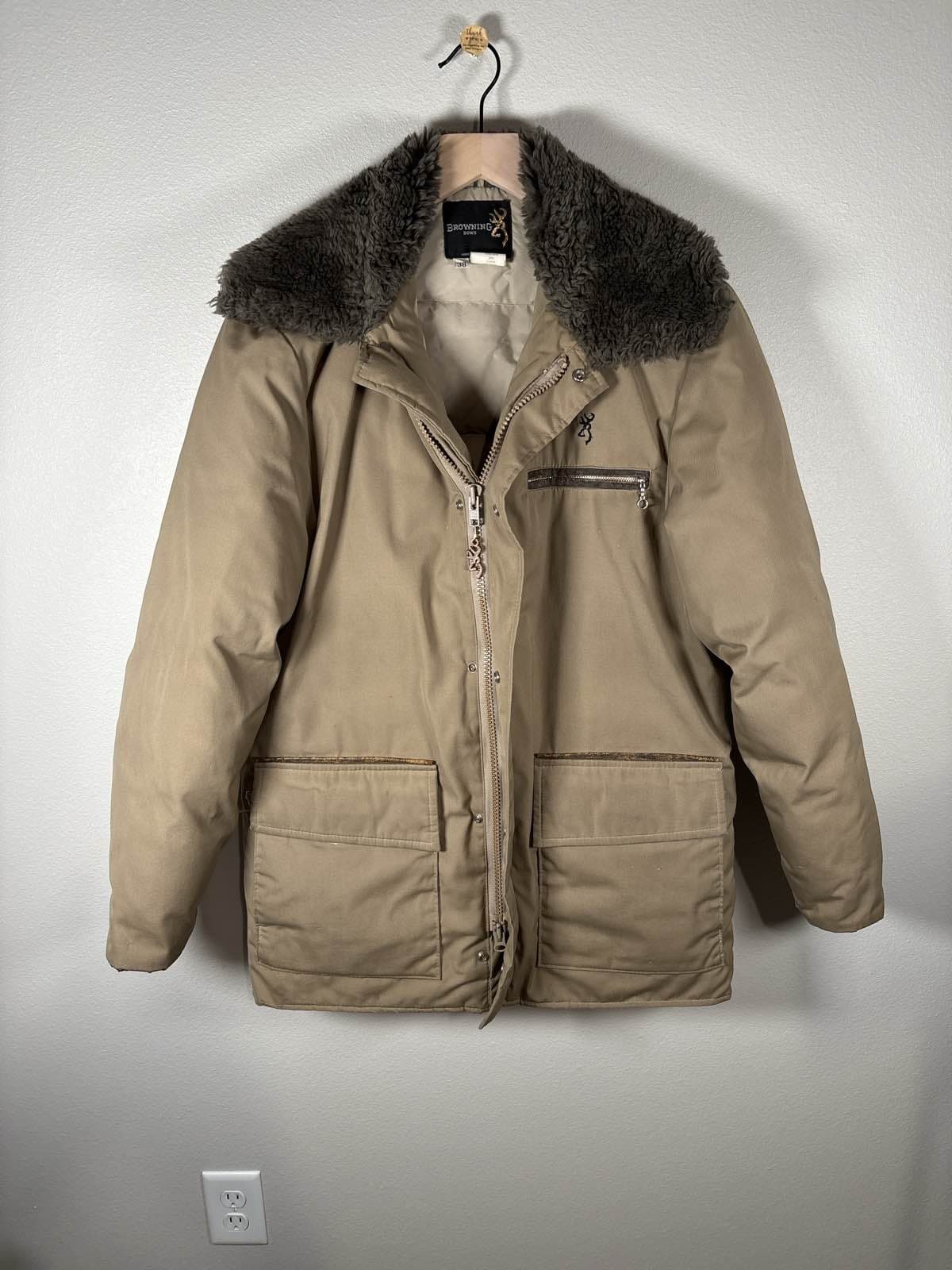 Browning Down Men’s Winter/Hunting Jacket 38 Faux Fur Collar Tan Down Insulated