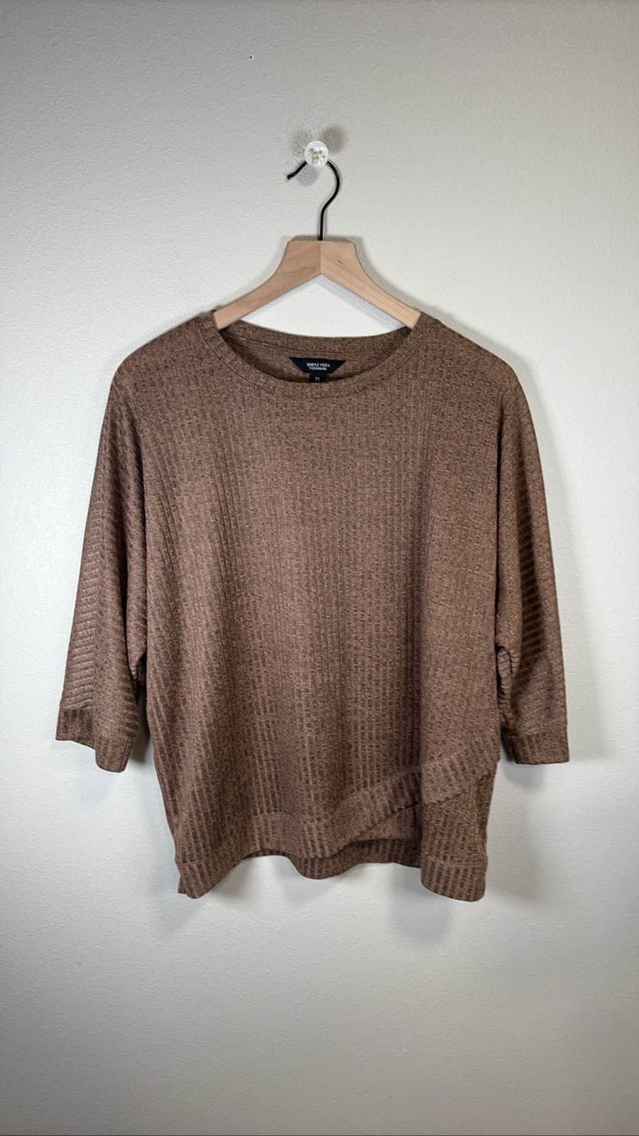Vera Wang Women's Brown Ribbed Knit Asymmetrical Sweater XL 3/4 Sleeve