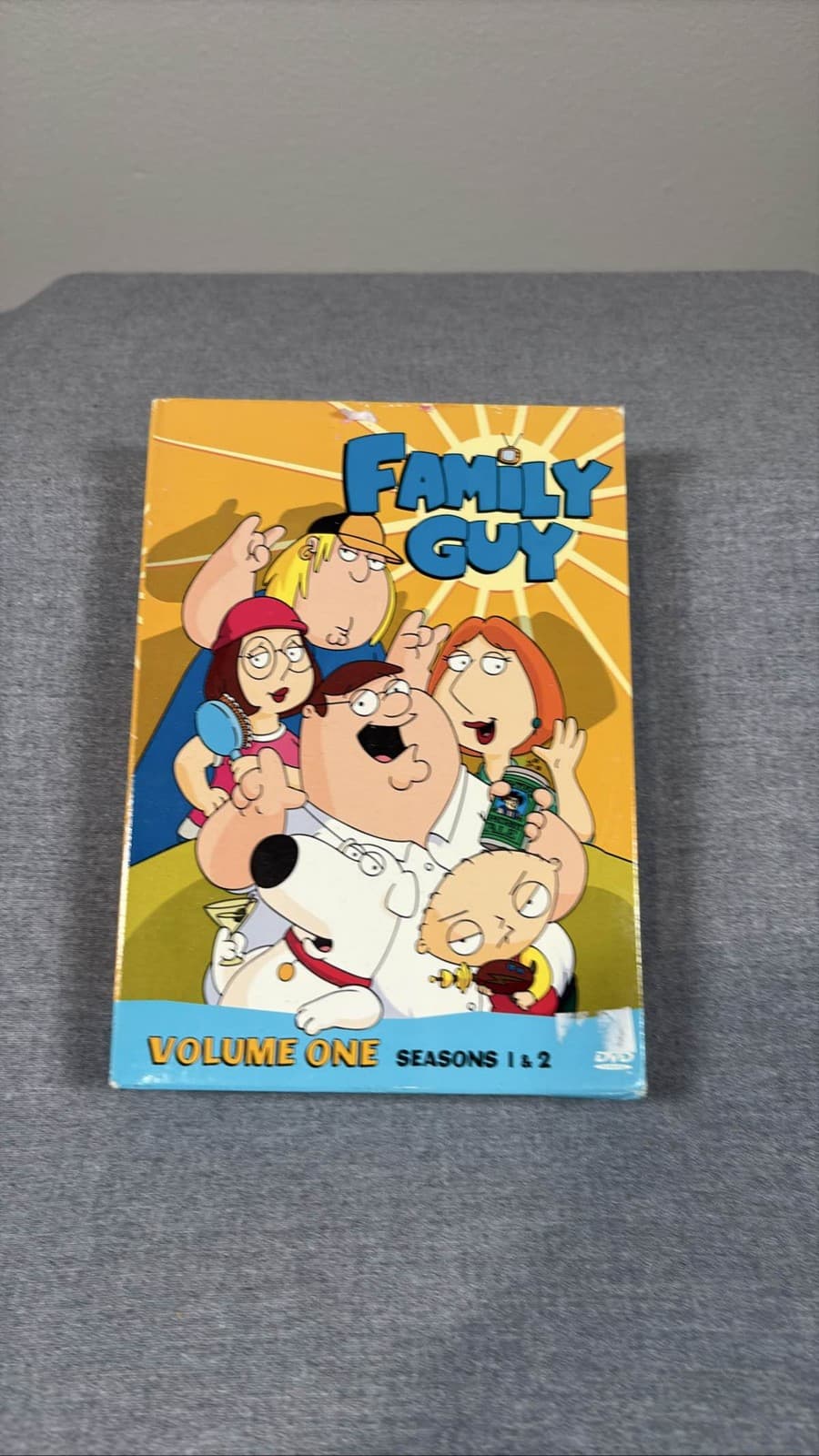 Family Guy Vol 1 Seasons 1-2 DVD 4-Disc Animated Comedy