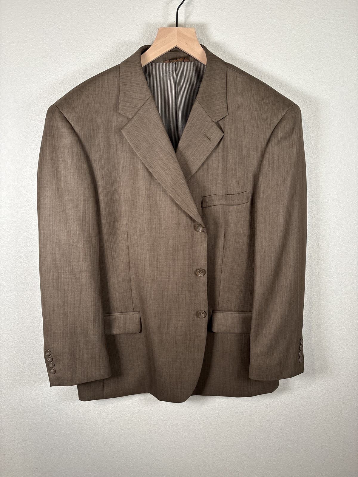 Caravelli Superior 150s Men's Brown Pinstripe Suit Jacket 44S