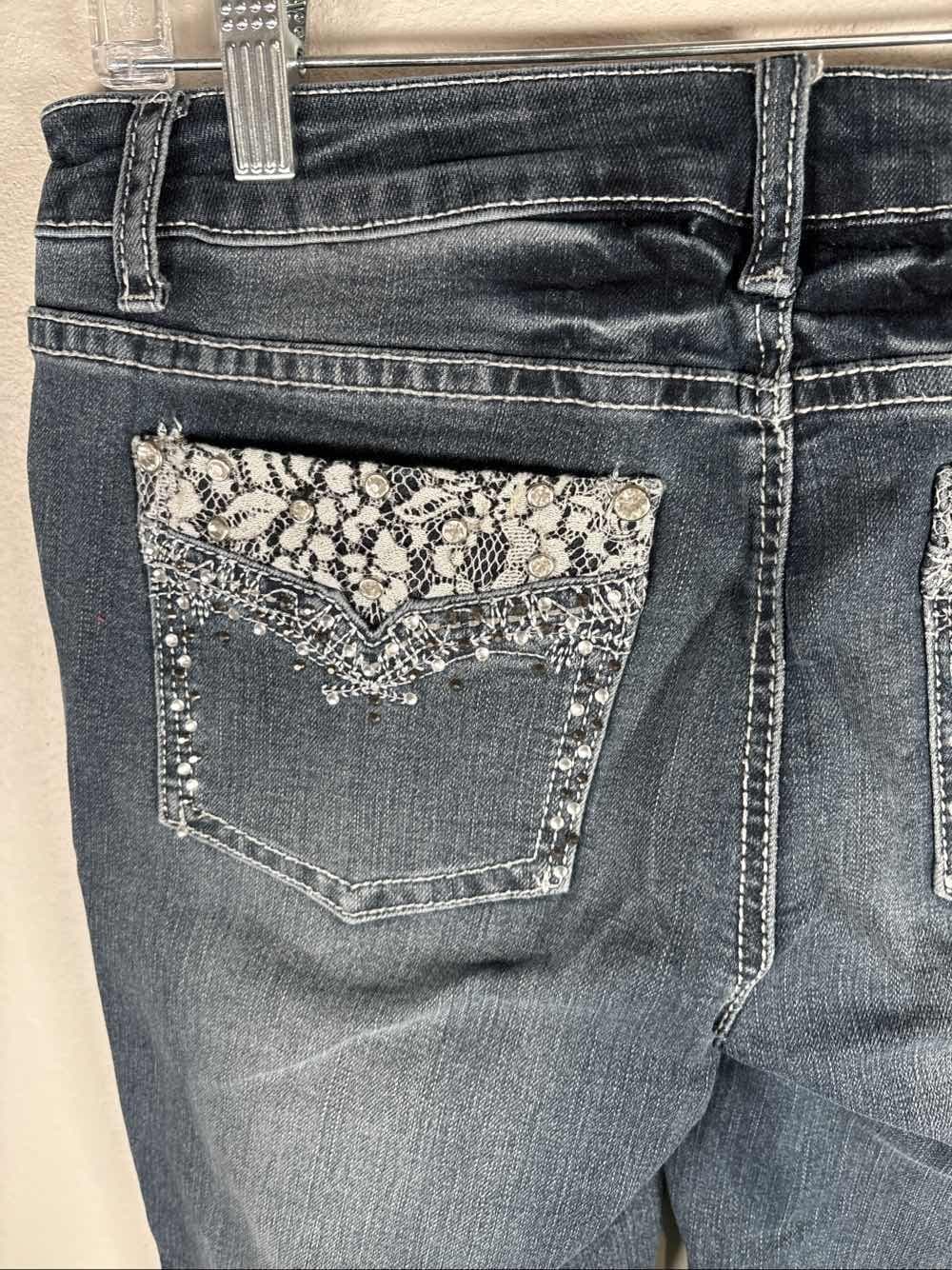 Earl Jean Women's 8P Straight Blue Denim Rhinestone Jeans - Thumbnail 8