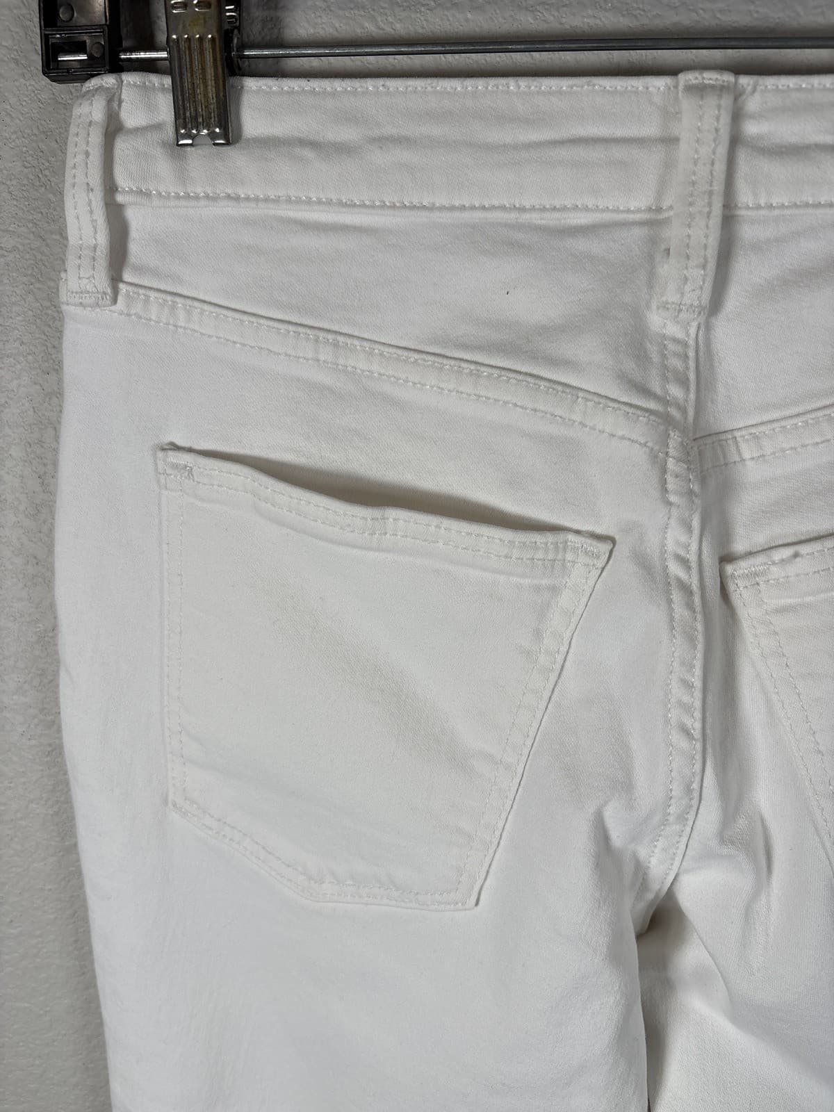 Universal Thread Women's White Distressed Skinny Mid Rise Ankle Jeans Size 0 - Thumbnail 6