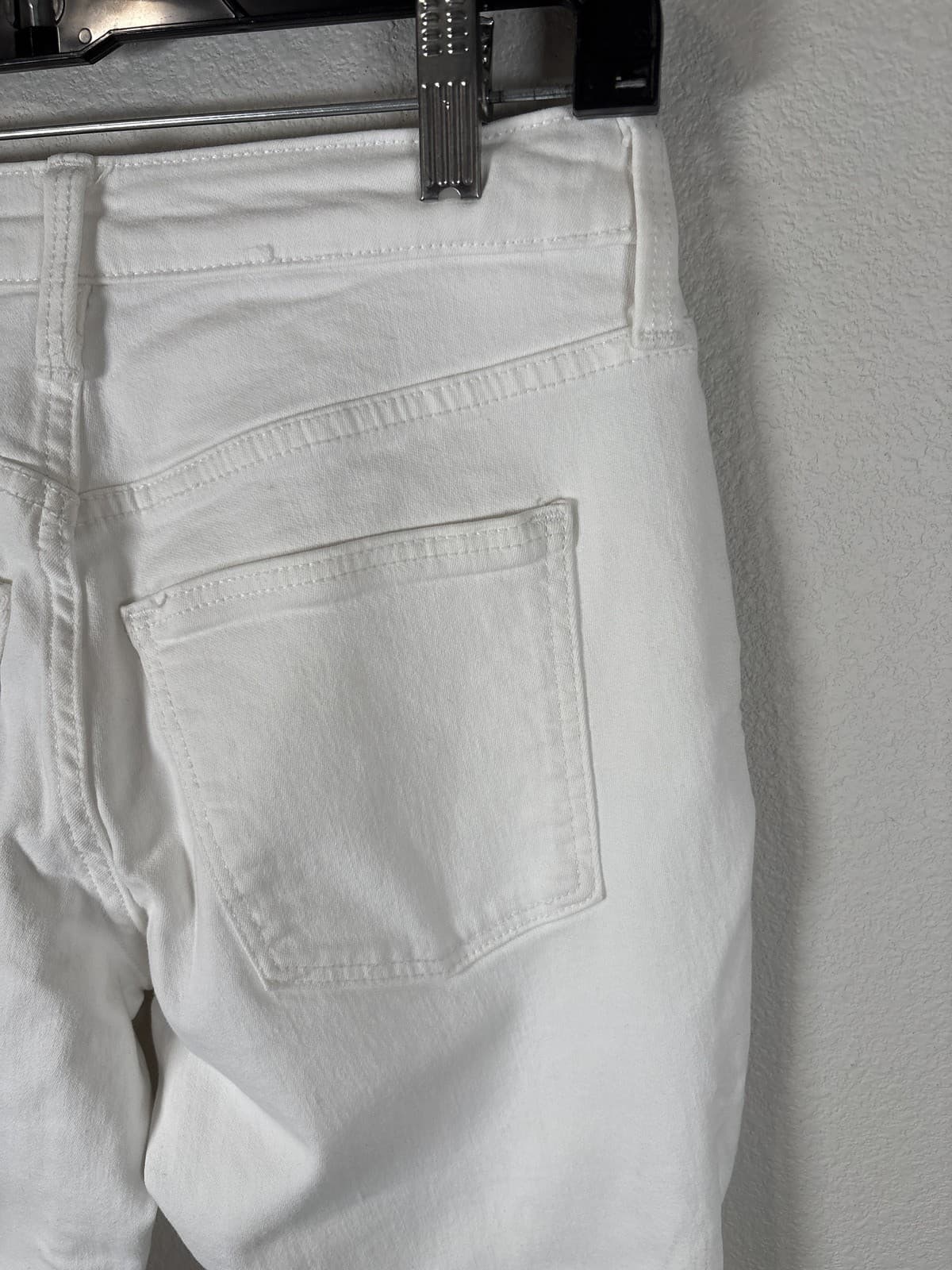 Universal Thread Women's White Distressed Skinny Mid Rise Ankle Jeans Size 0 - Thumbnail 7