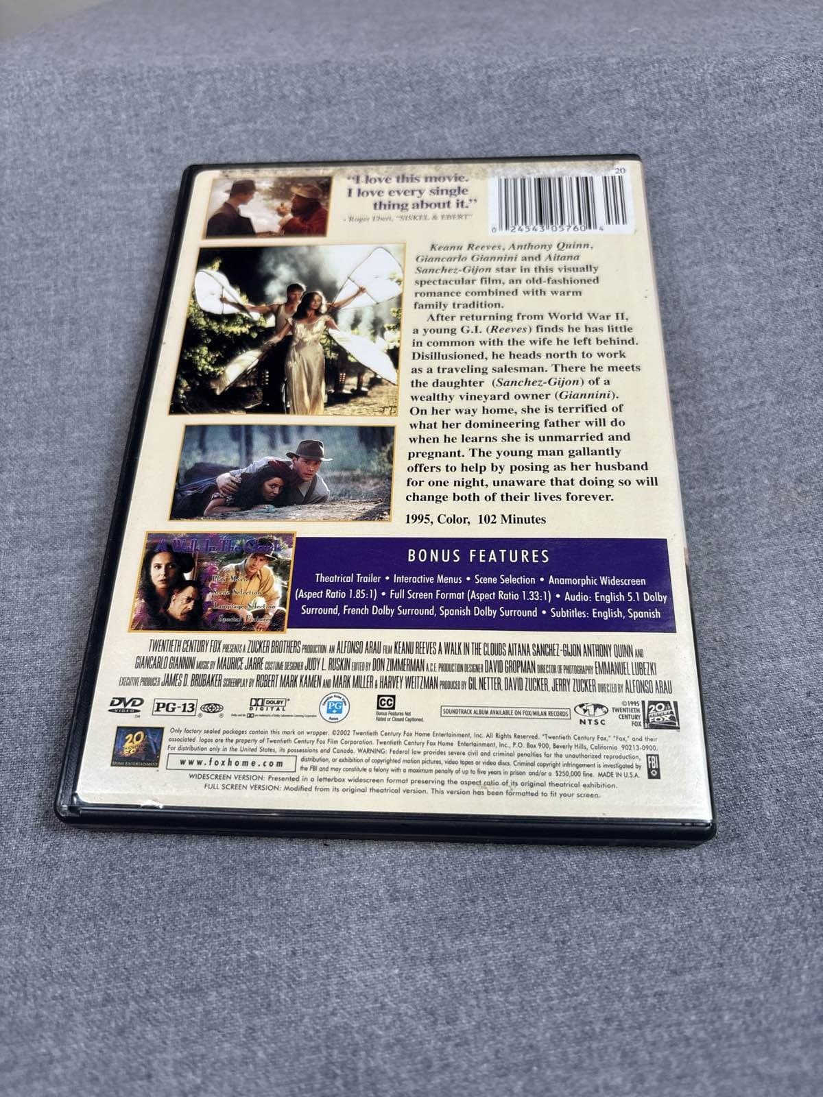 A Walk in the Clouds DVD 1995 Keanu Reeves Romance Drama - Thumbnail 2