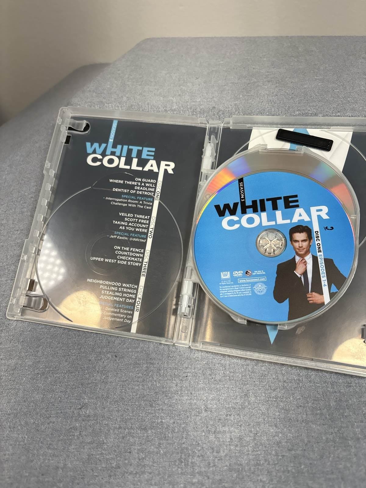 White Collar S3 DVD 4-Disc Widescreen - Thumbnail 3