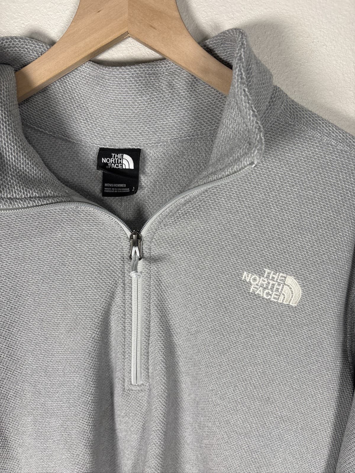 The North Face Men Gray Textured Cap Rock 1/4 Zip Fleece Pullover - Thumbnail 2