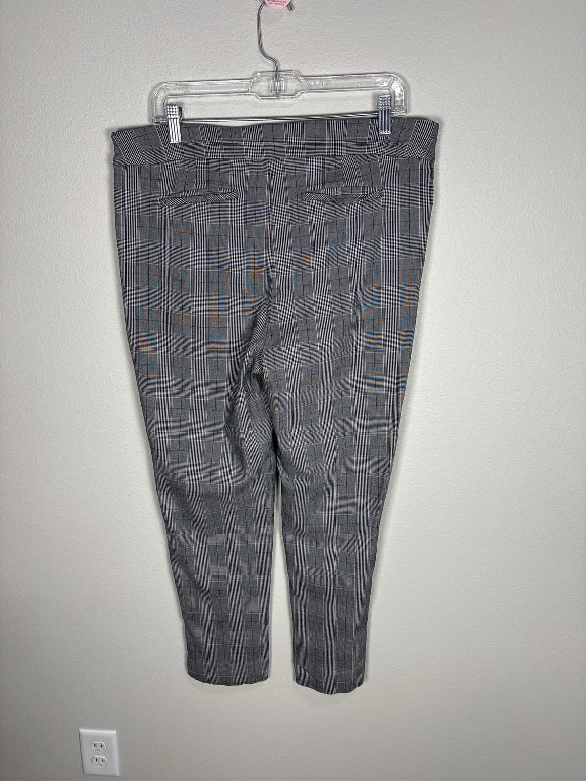Chico's So Slimming Brigitte Plaid Ankle Pants Women's Size 13 - Thumbnail 4