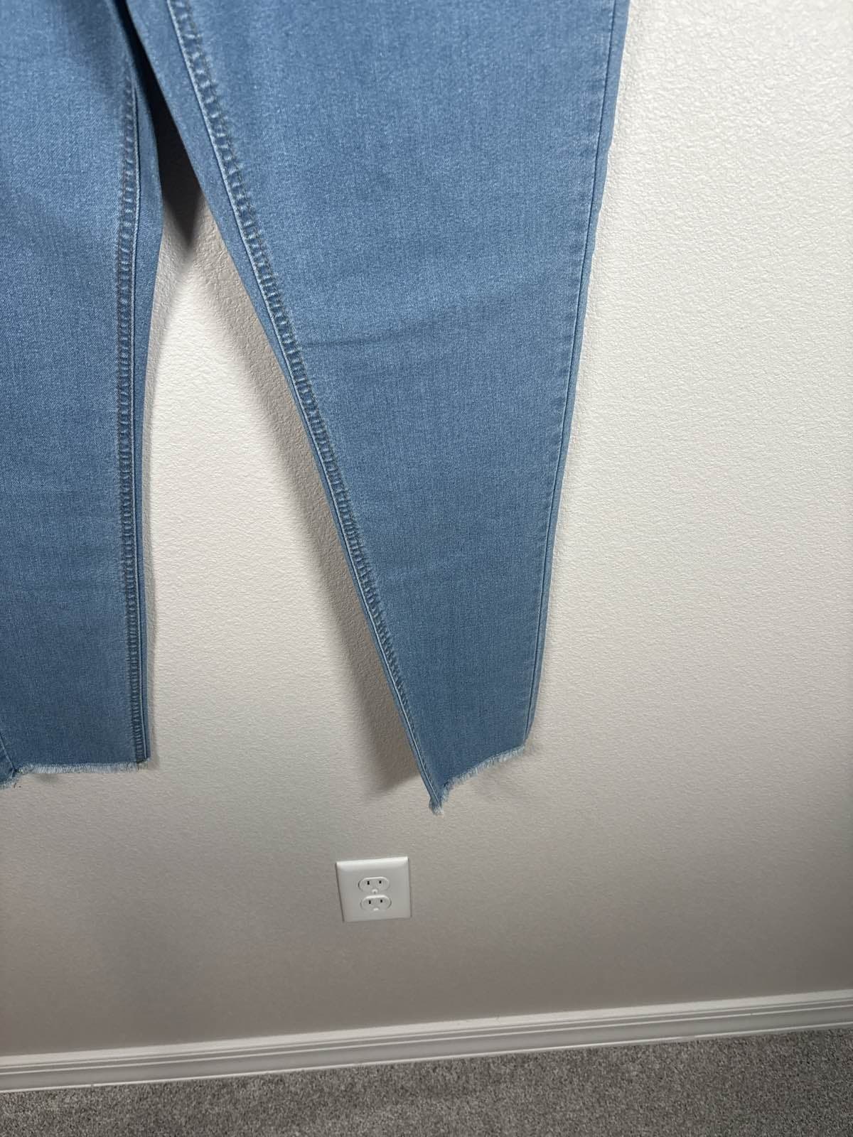 Tinseltown Women's Blue Skinny Jeans Size 27 High Rise Stretch - Thumbnail 4