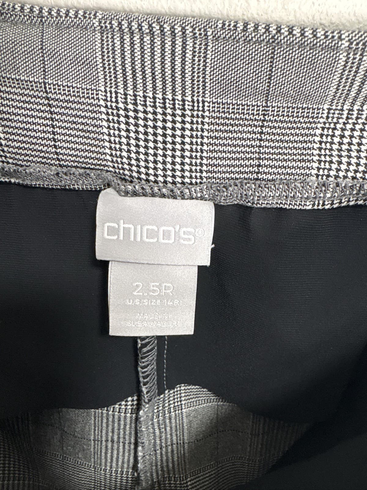 Chico's So Slimming Brigitte Plaid Ankle Pants Women's Size 13 - Thumbnail 5