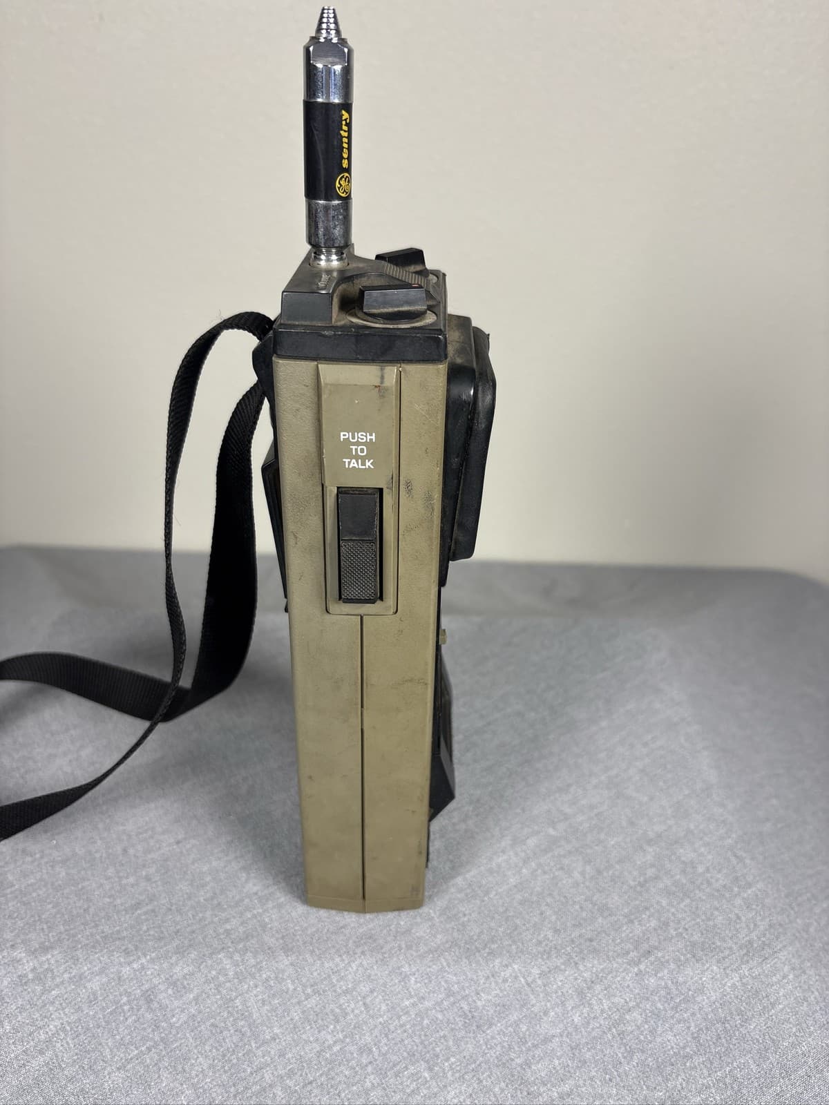 GE General Electric CB Transceiver 3 Watt 3 Channel Model 3-5976A - Thumbnail 4