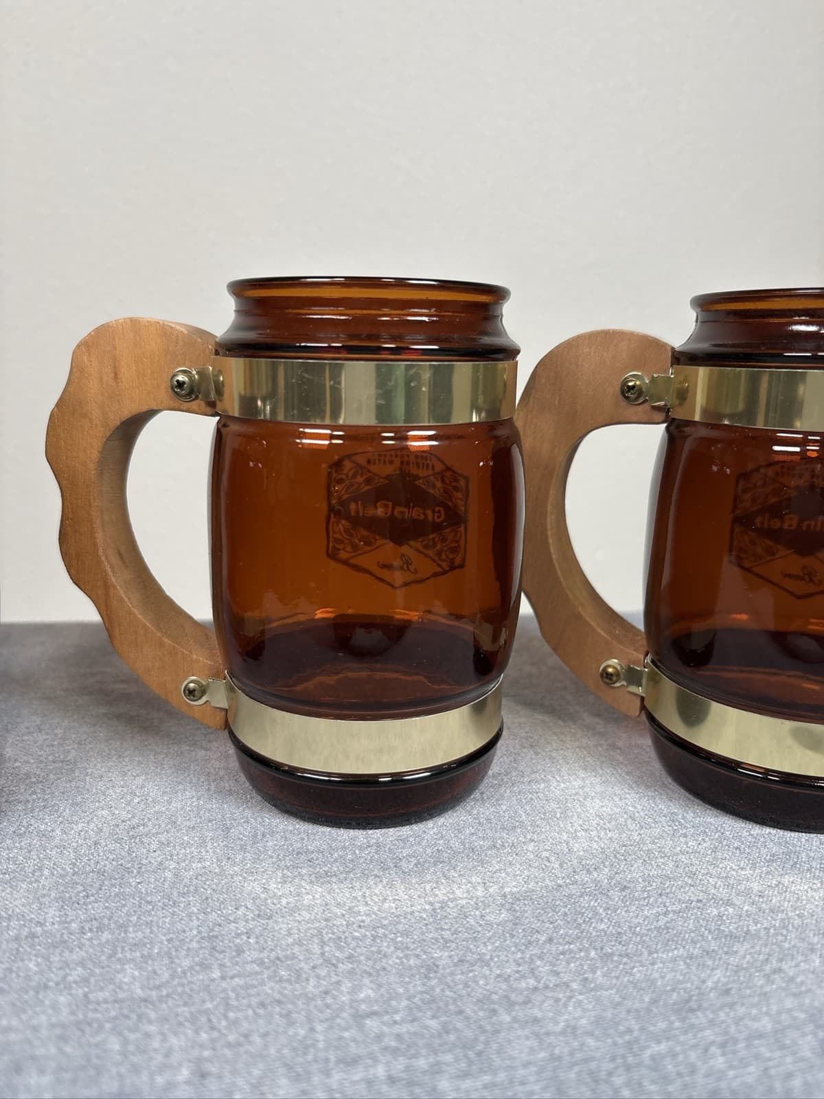 3 Grain Belt Siesta Ware Brown Beer Barrel Mugs Wood Handles - Thumbnail 6