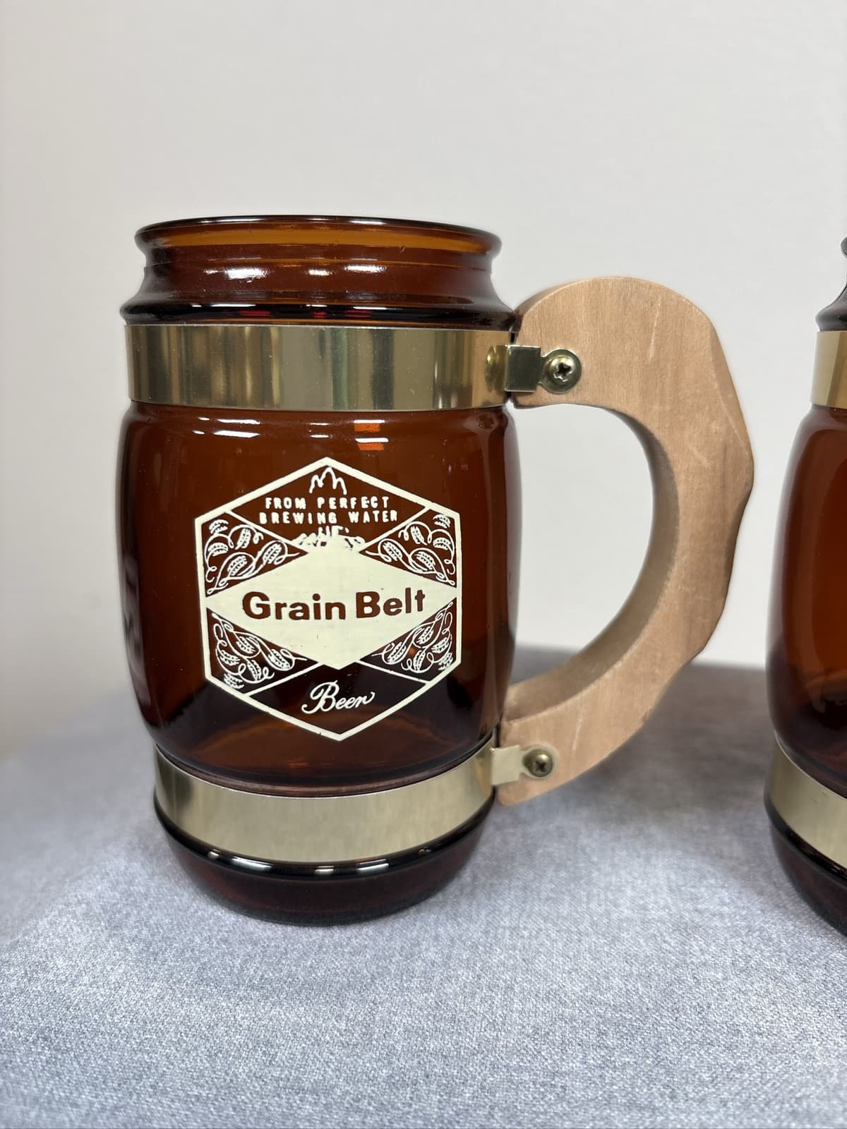 3 Grain Belt Siesta Ware Brown Beer Barrel Mugs Wood Handles - Thumbnail 4