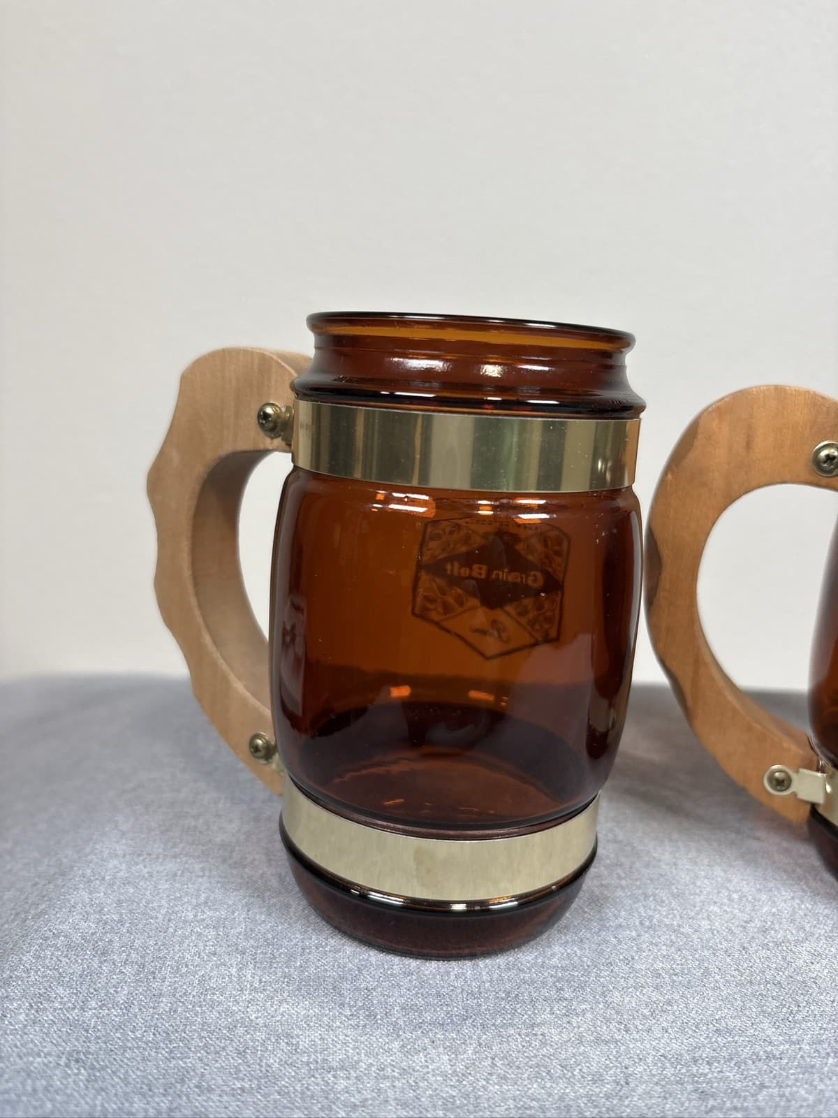 3 Grain Belt Siesta Ware Brown Beer Barrel Mugs Wood Handles - Thumbnail 7