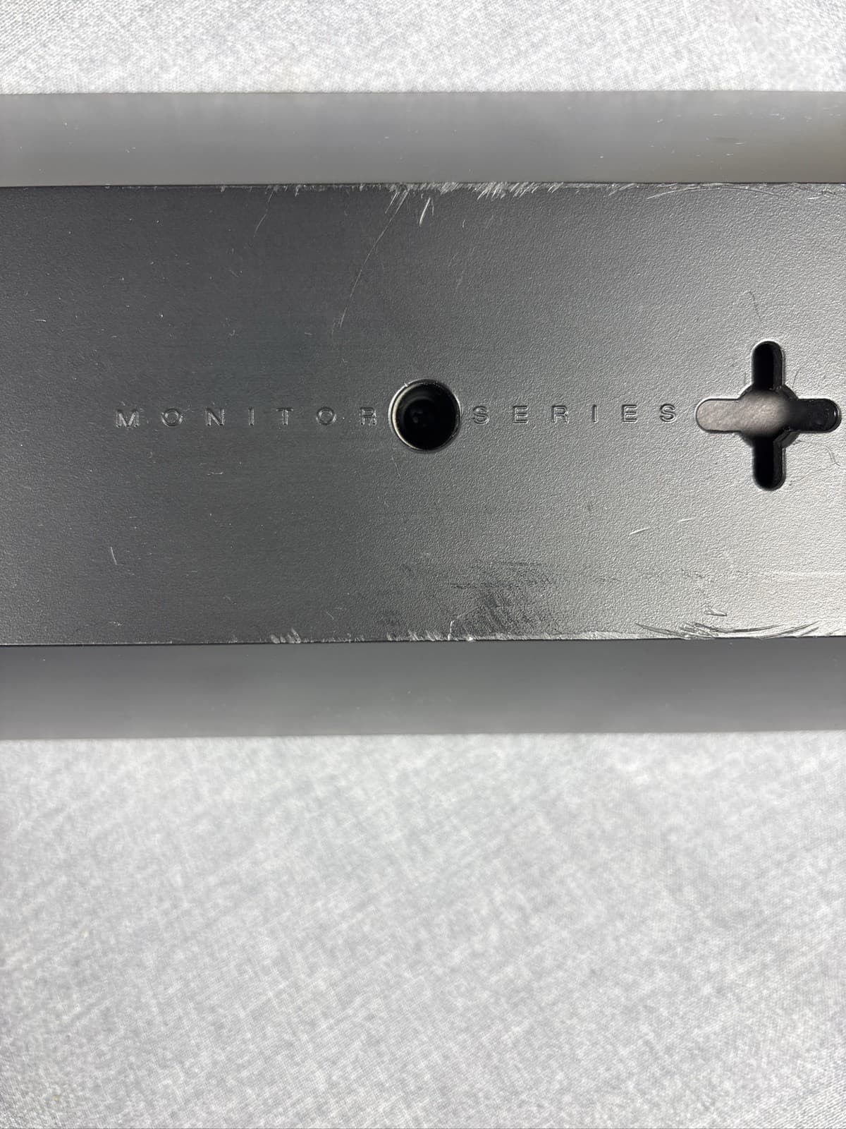Paradigm Cinema 400 LCR Center Channel Speaker Black with Grille - Thumbnail 9