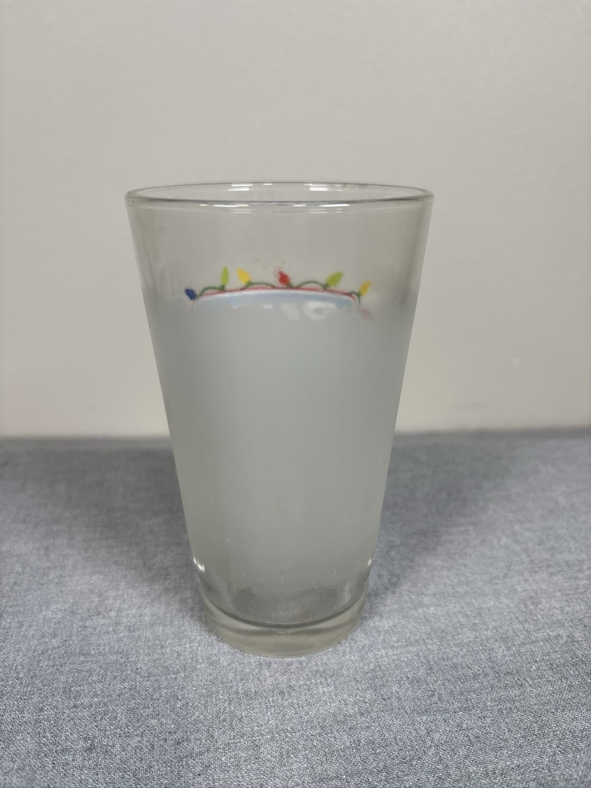 Bud Light Frosted Seasons Greetings Xmas Christmas Beer Pint Glass - Thumbnail 2